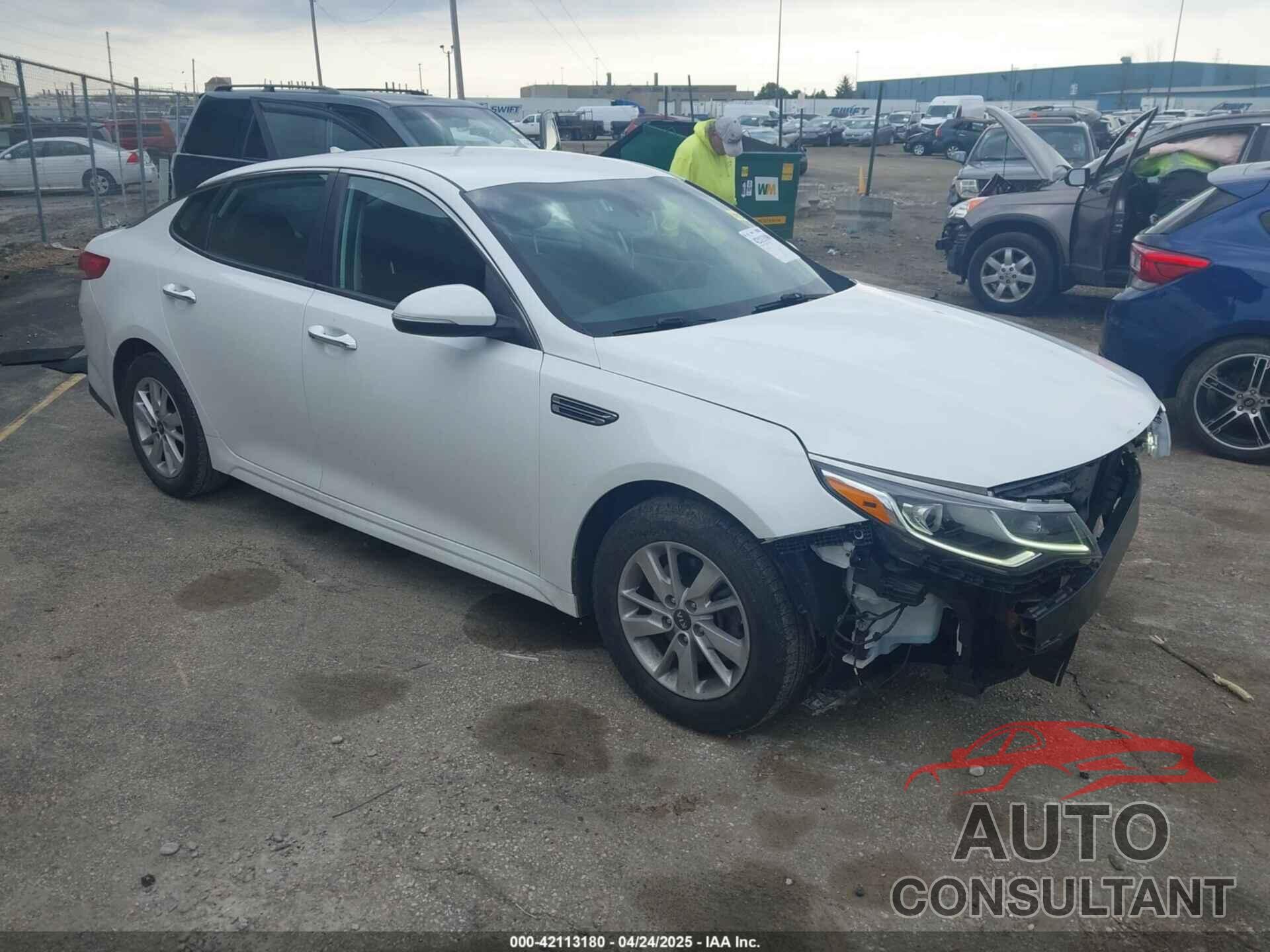 KIA OPTIMA 2019 - 5XXGT4L32KG281528