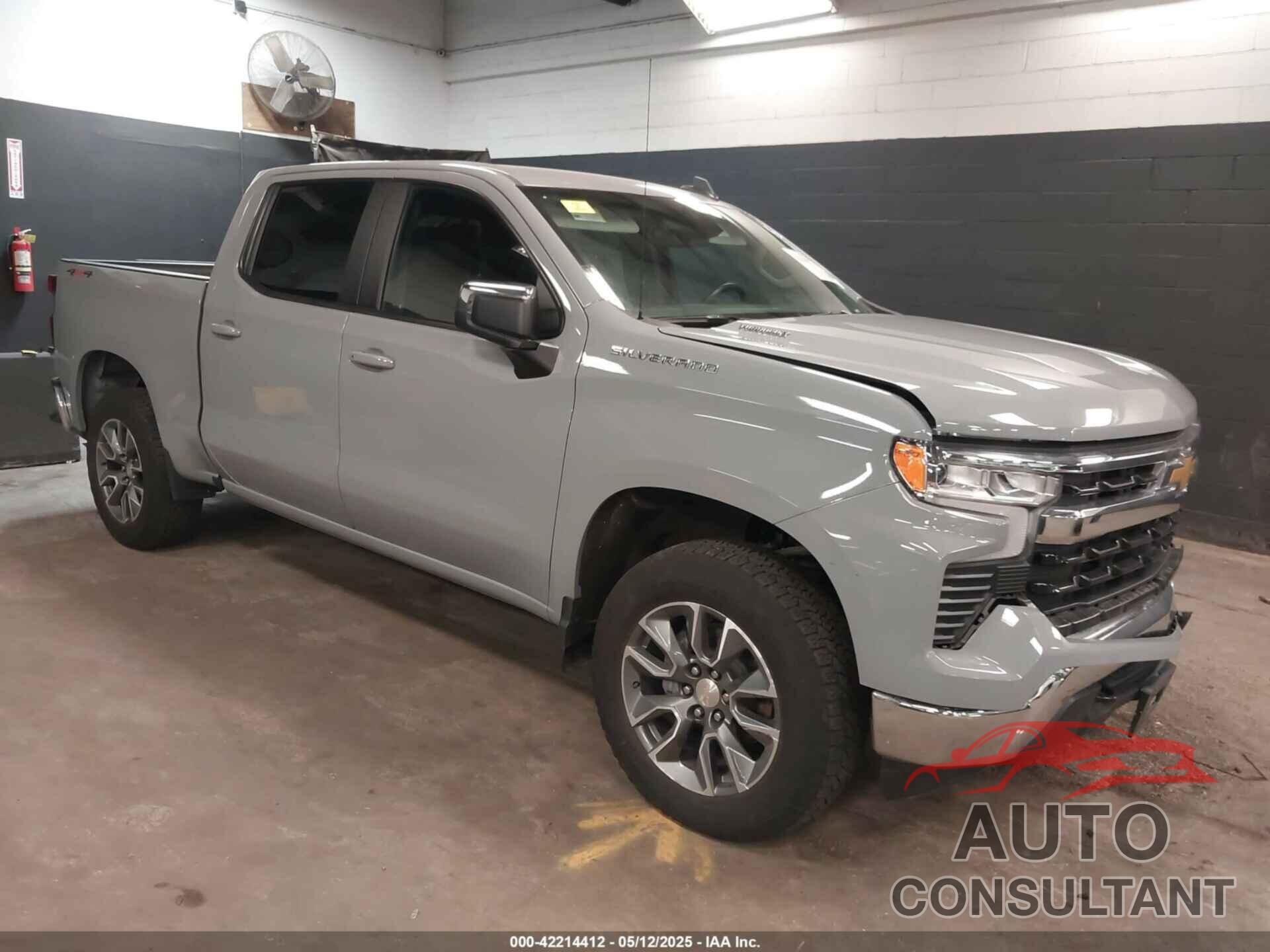 CHEVROLET SILVERADO 1500 2024 - 1GCPDKEK5RZ358745