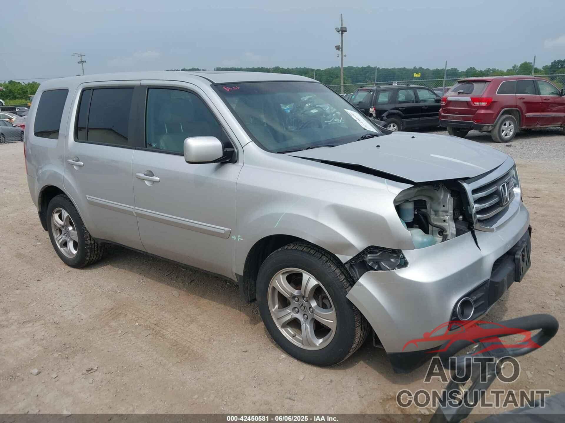HONDA PILOT 2012 - 5FNYF4H5XCB008072