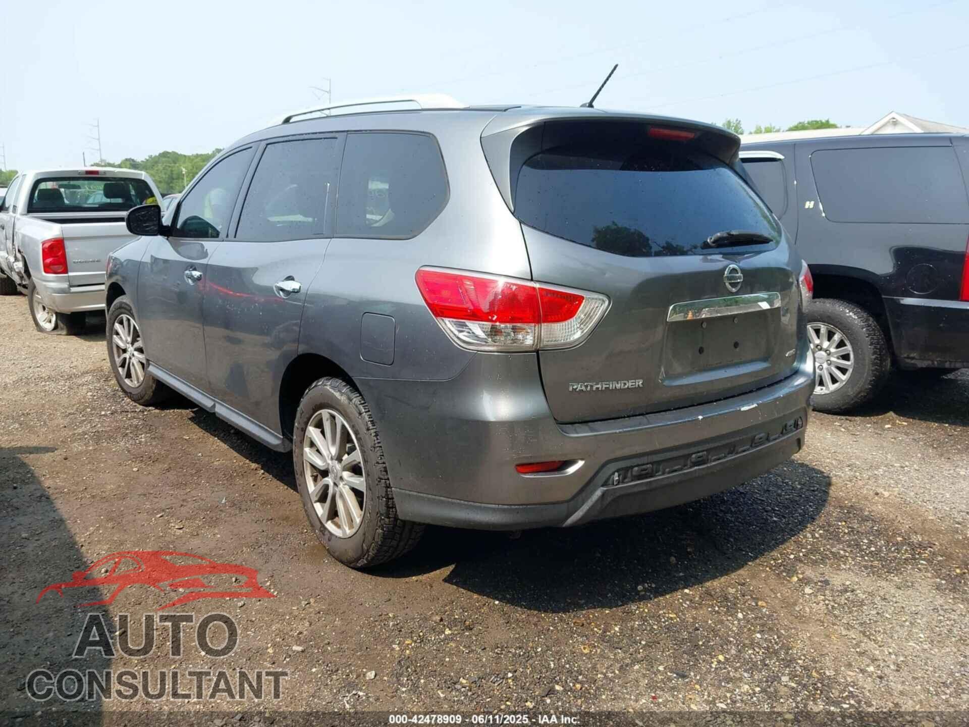 NISSAN PATHFINDER 2015 - 5N1AR2MM5FC683058