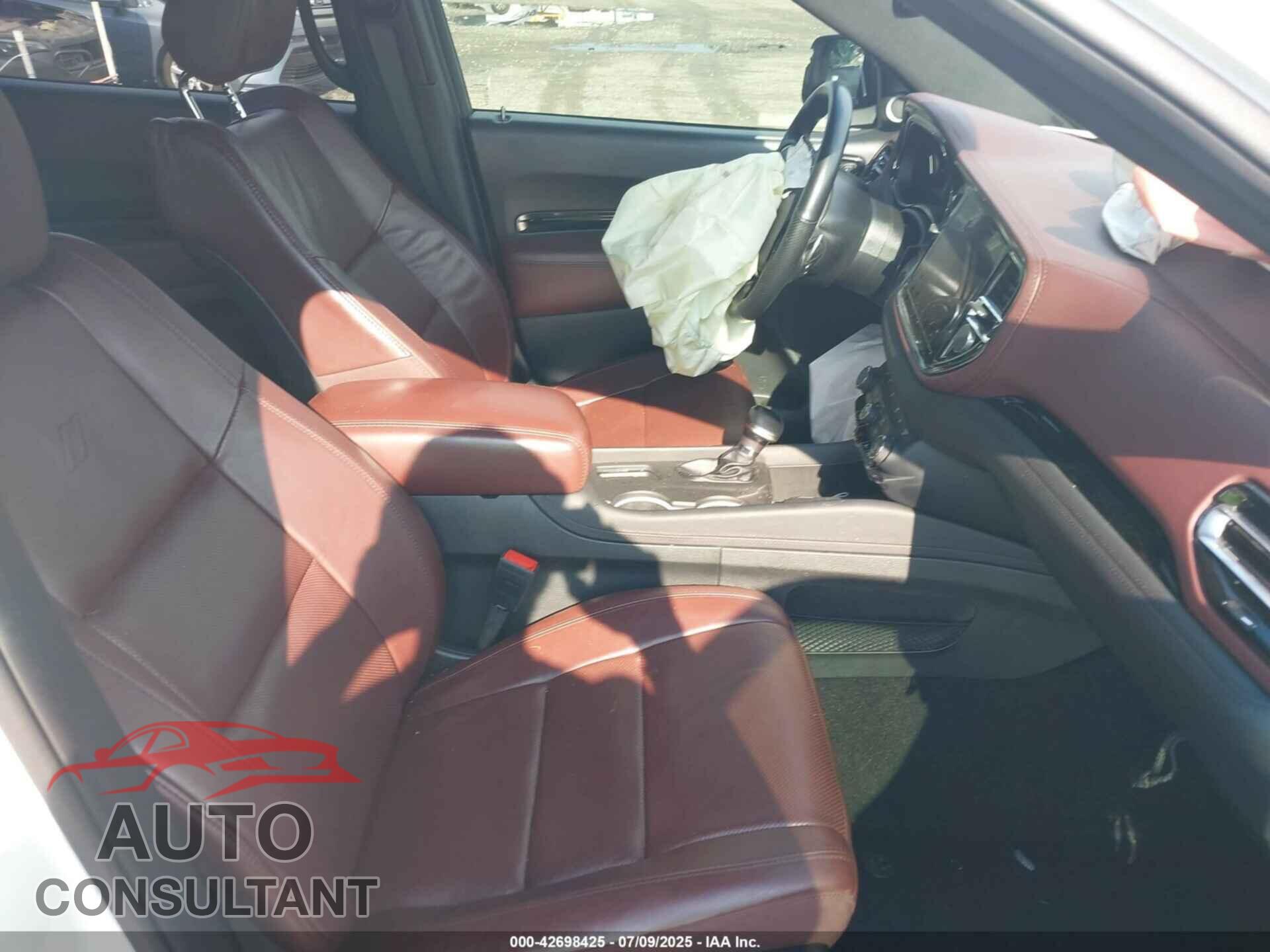 DODGE DURANGO 2021 - 1C4SDHETXMC660436