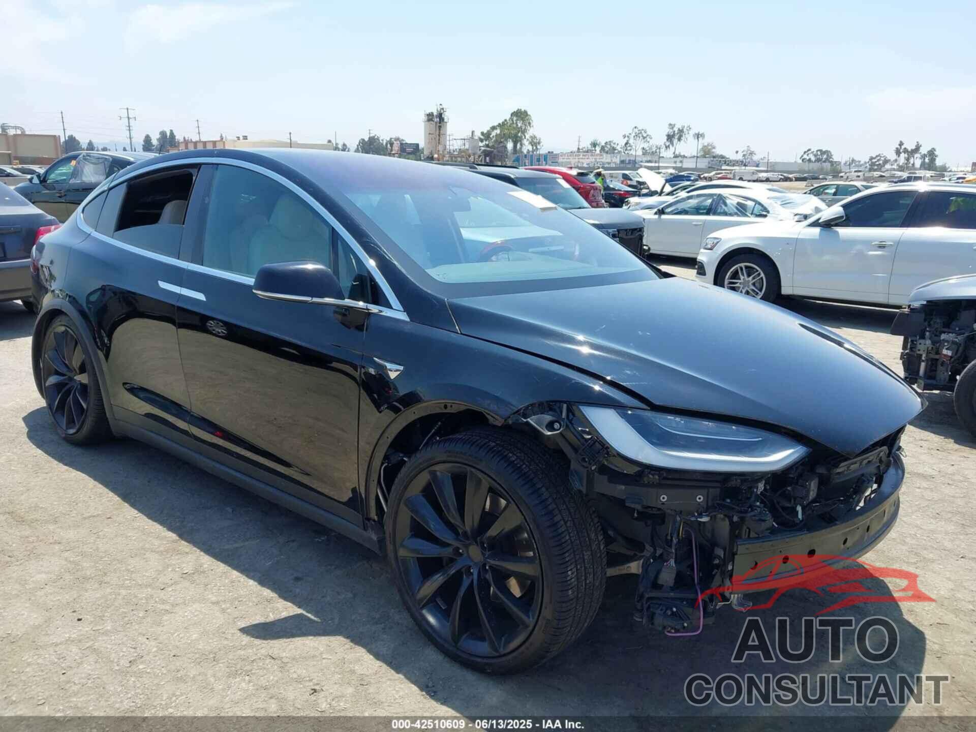 TESLA MODEL X 2020 - 5YJXCAE28LF248332