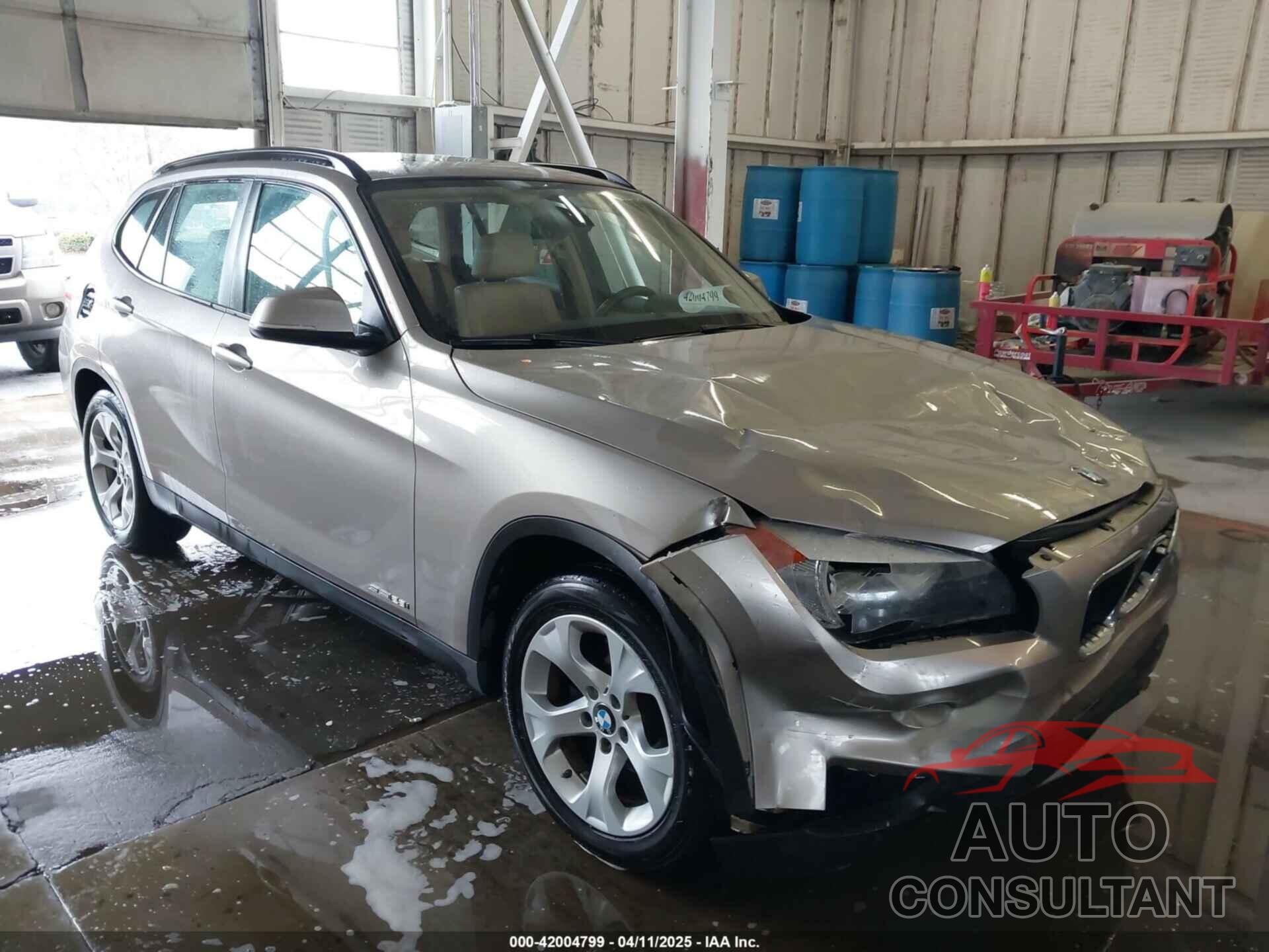 BMW X1 2013 - WBAVM1C50DVW45521
