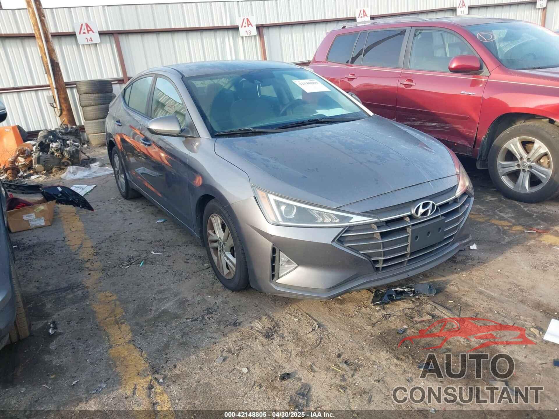 HYUNDAI ELANTRA 2020 - 5NPD84LF1LH540823
