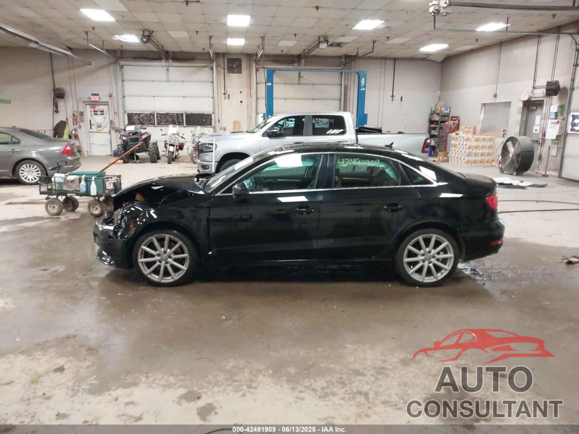 AUDI A3 2015 - WAUEFGFF7F1007083