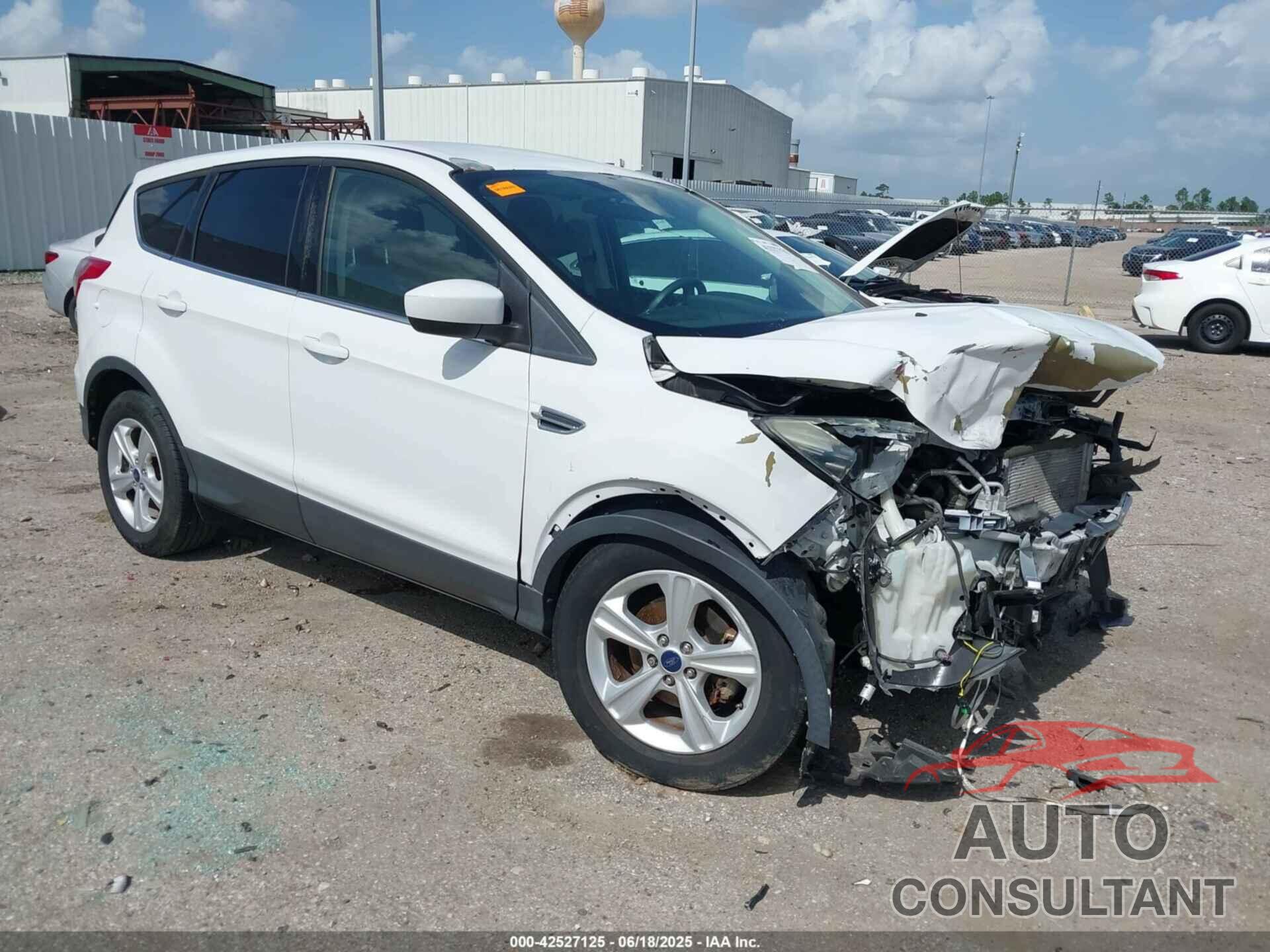 FORD ESCAPE 2016 - 1FMCU0G79GUB96538