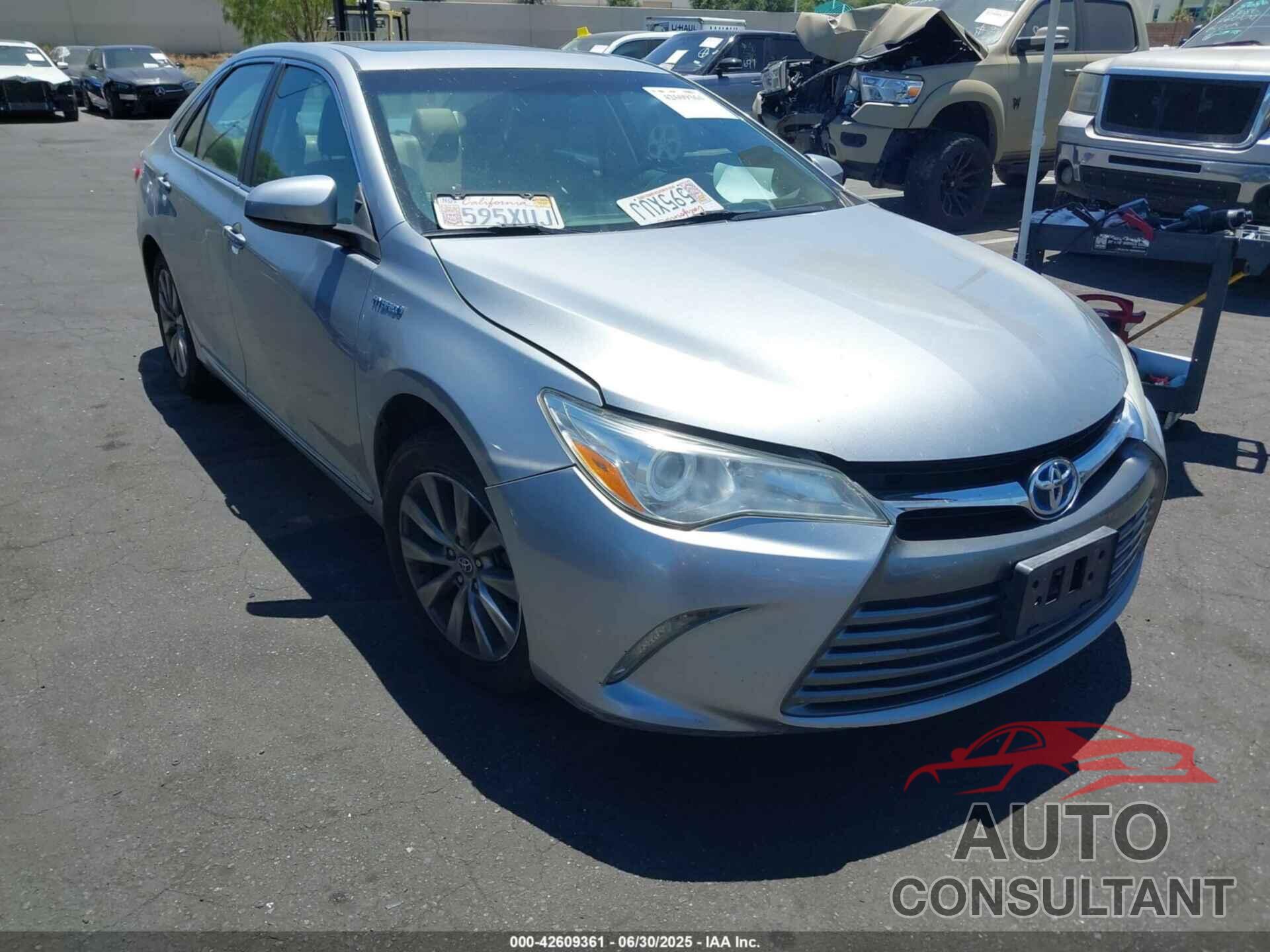 TOYOTA CAMRY HYBRID 2017 - 4T1BD1FK9HU212357