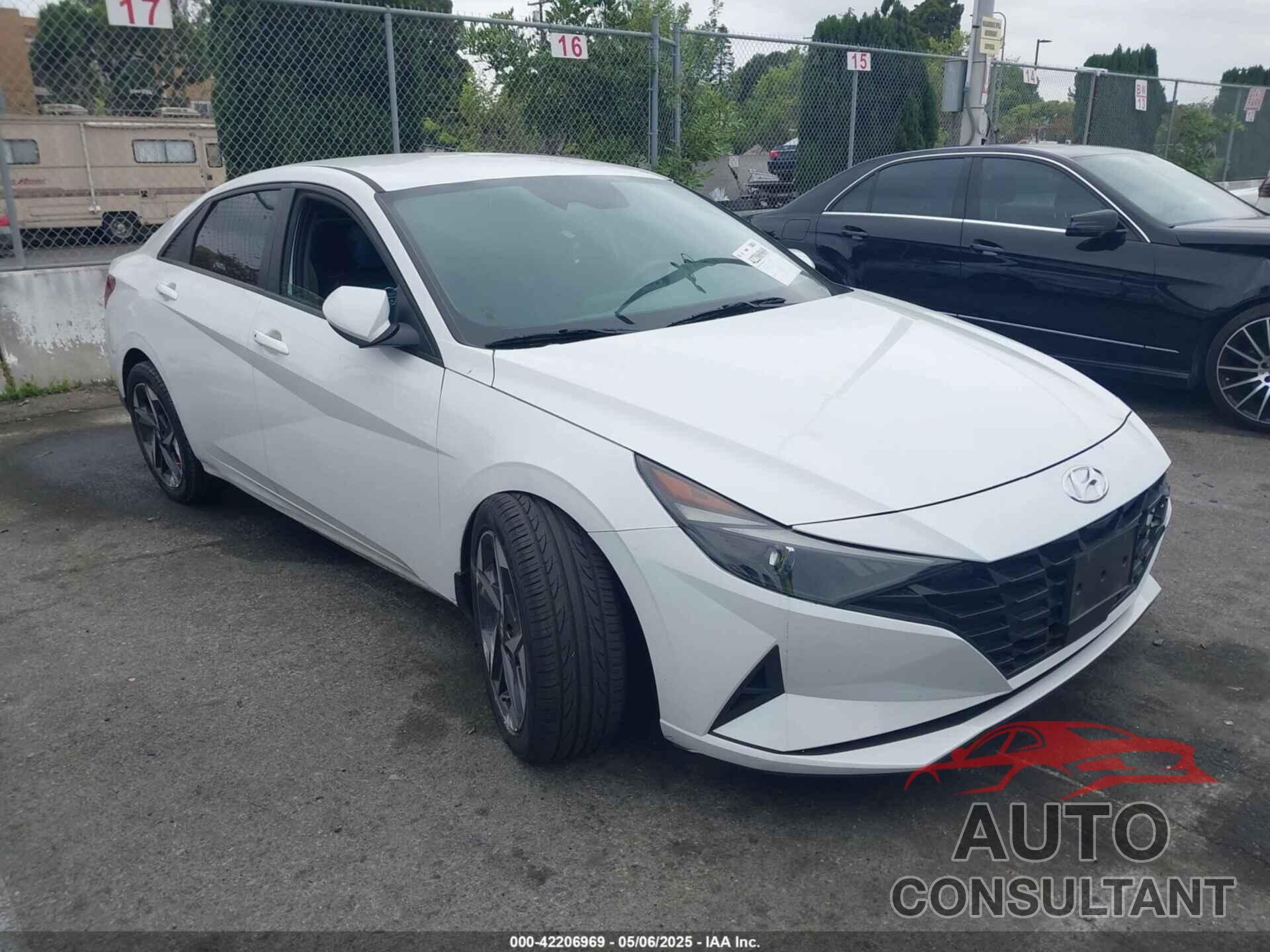 HYUNDAI ELANTRA 2023 - 5NPLS4AG8PH097908