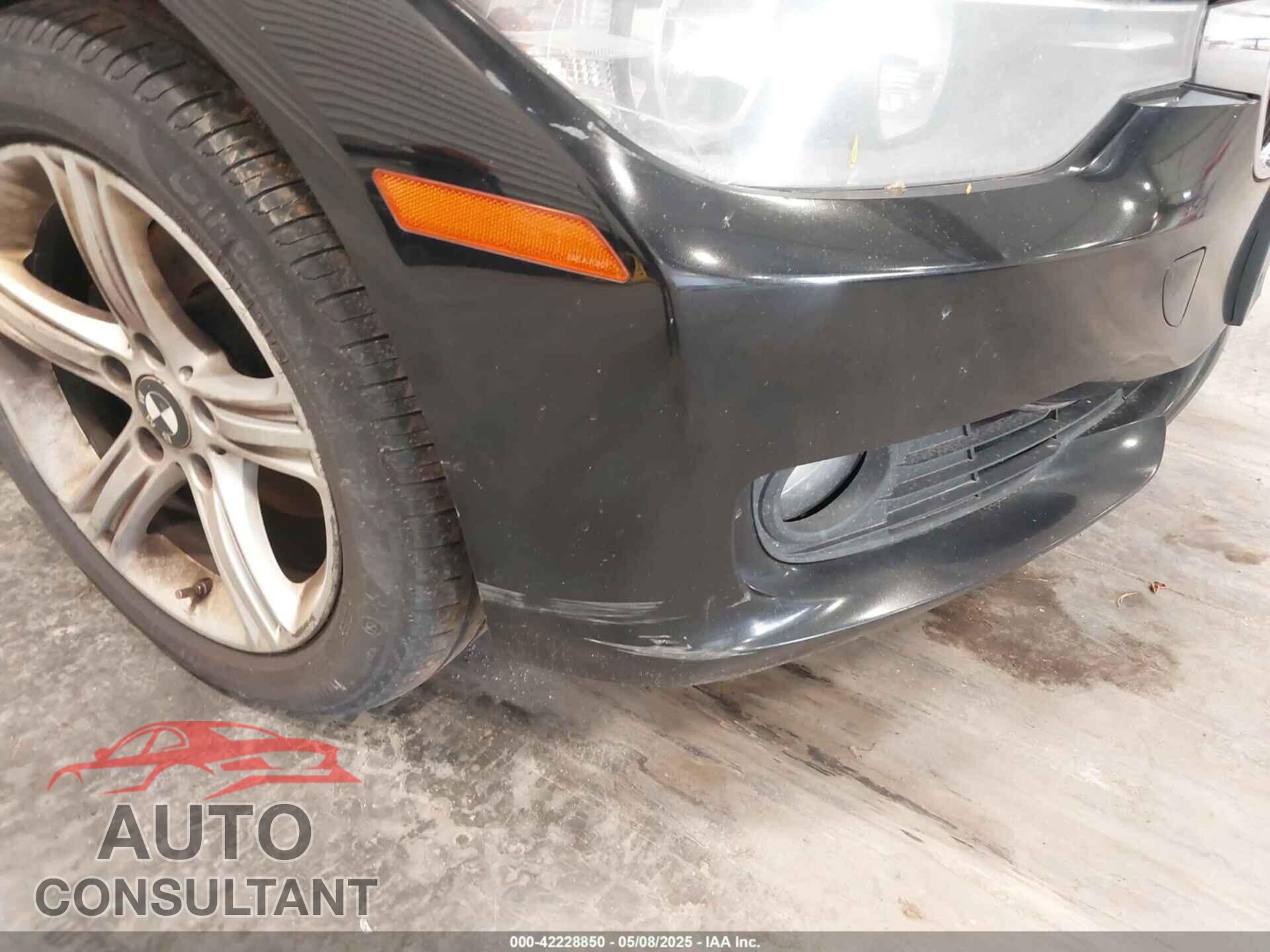 BMW 3 SERIES 2013 - WBA3B3C53DF542421