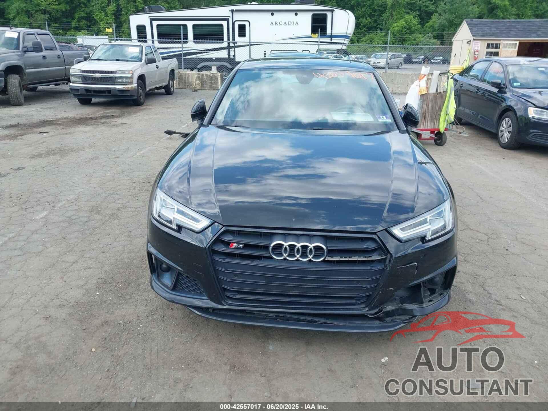 AUDI S4 2019 - WAUB4AF41KA091531