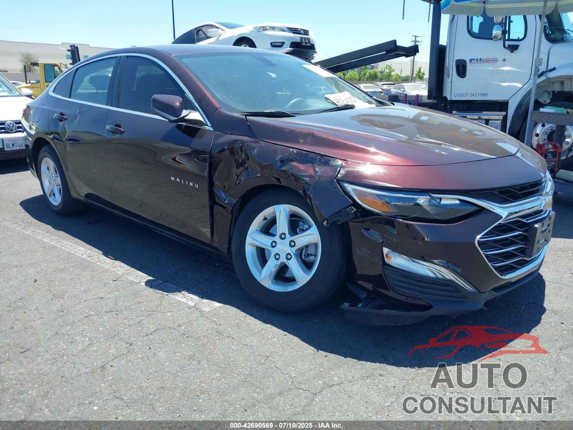 CHEVROLET MALIBU 2021 - 1G1ZB5ST8MF075689
