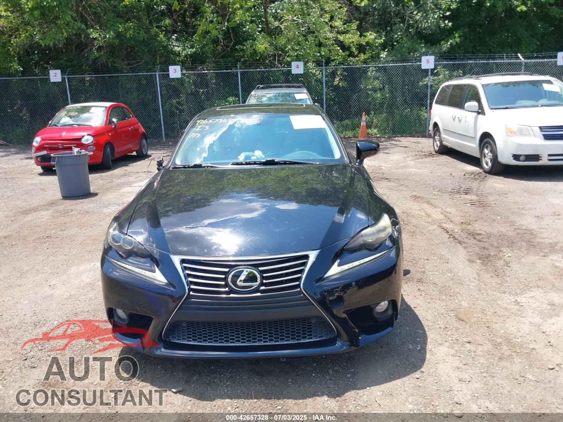 LEXUS IS 350 2014 - JTHBE1D22E5000800