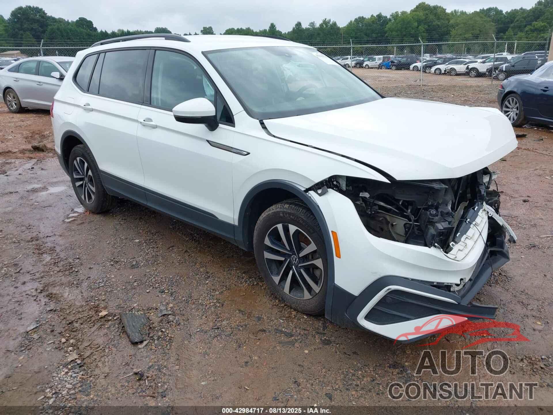 VOLKSWAGEN TIGUAN 2023 - 3VVFB7AX1PM024731