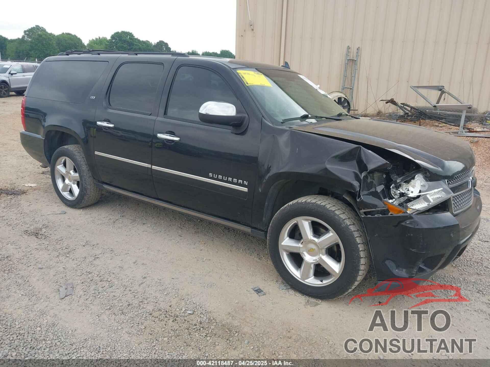 CHEVROLET SUBURBAN 1500 2012 - 1GNSKKE75CR218043