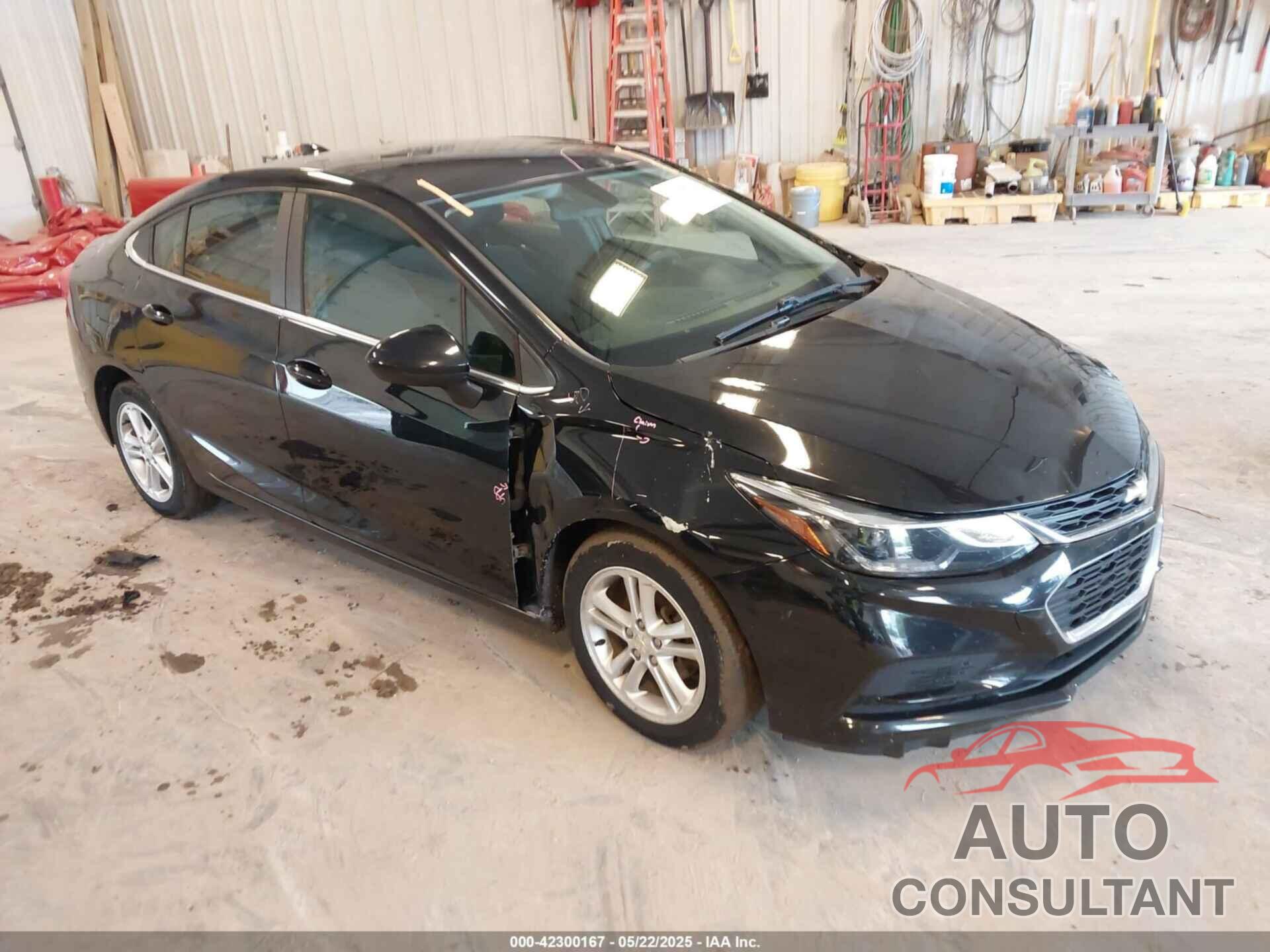 CHEVROLET CRUZE 2017 - 1G1BE5SM7H7142087