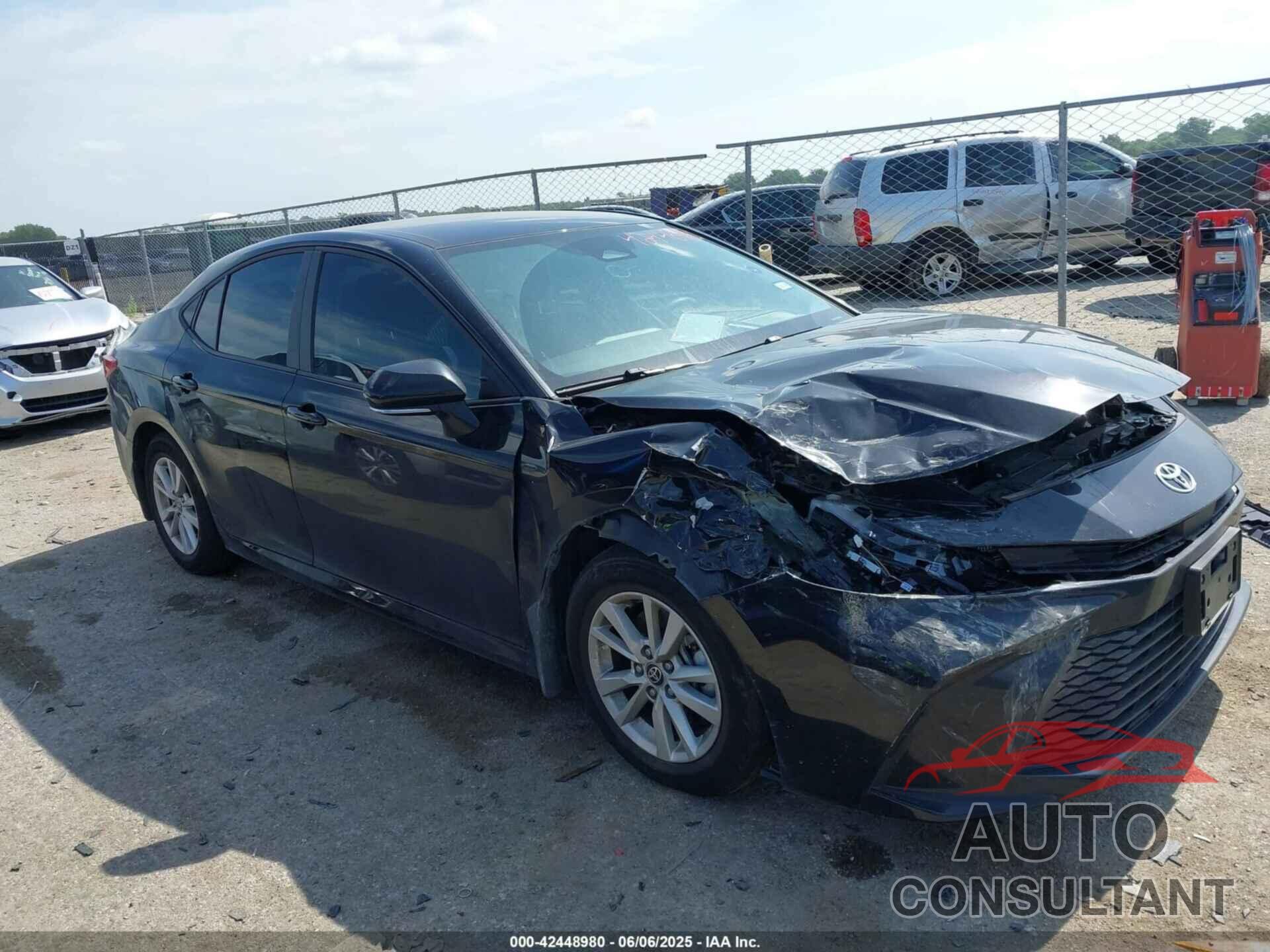 TOYOTA CAMRY 2025 - 4T1DAACK3SU013818