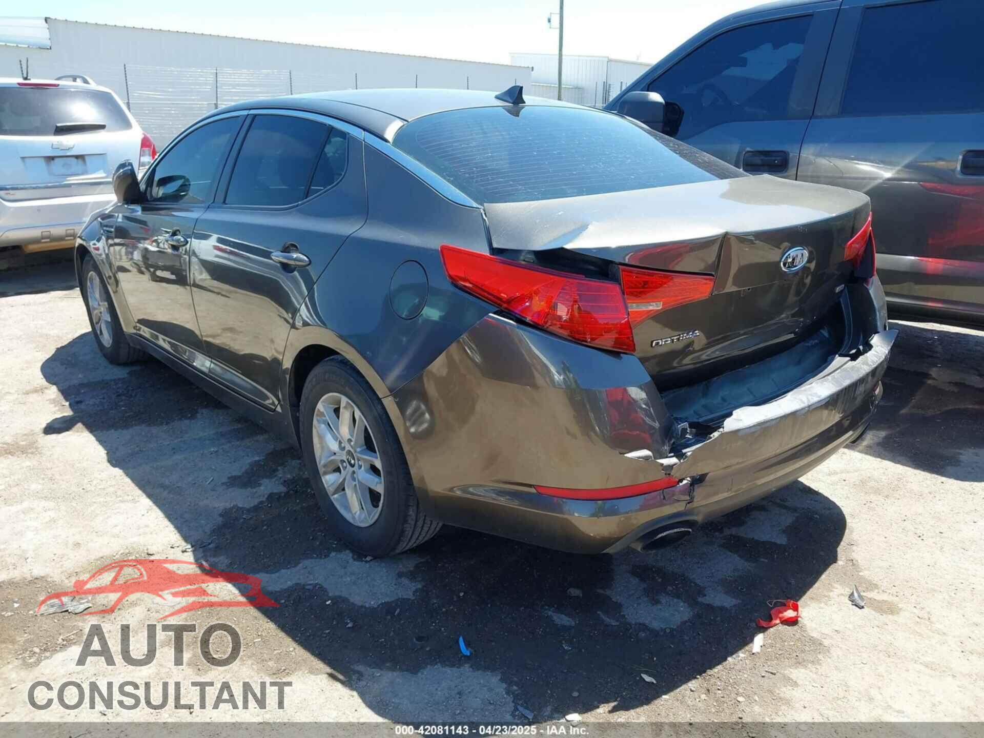 KIA OPTIMA 2011 - KNAGM4A78B5176285