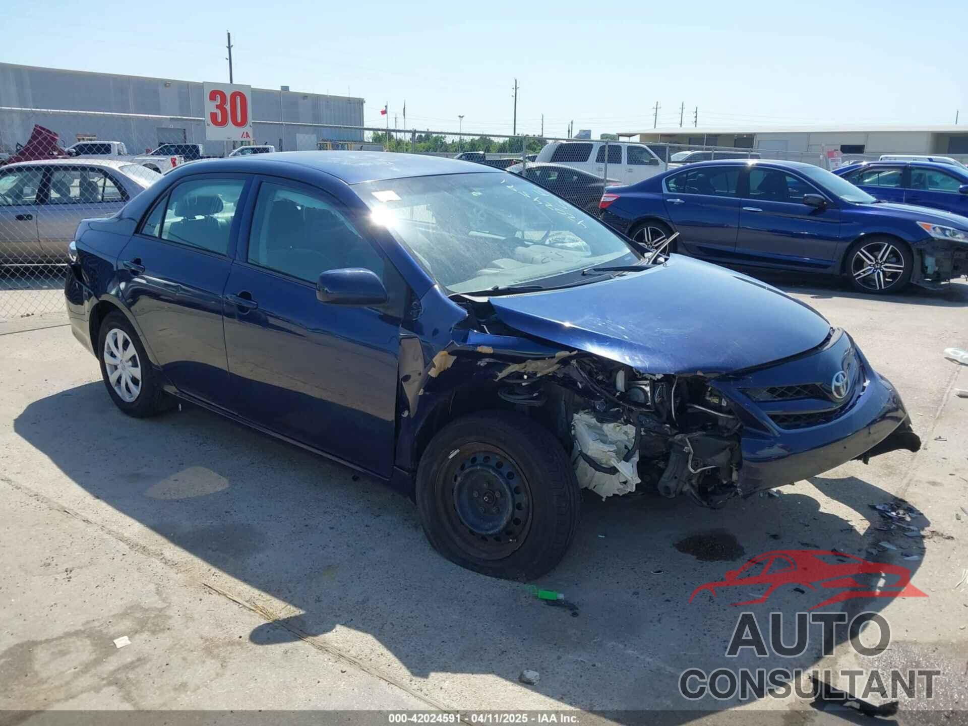 TOYOTA COROLLA 2013 - 5YFBU4EE0DP178320