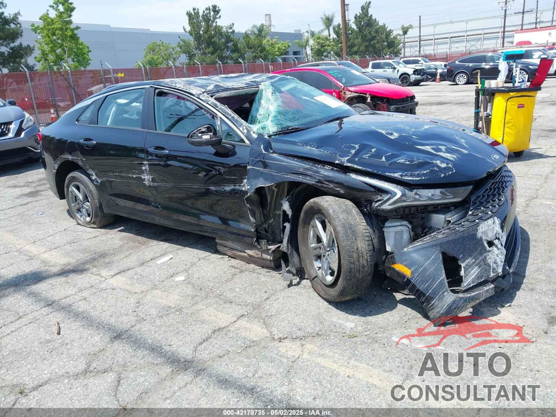 KIA K5 2021 - 5XXG14J2XMG072542
