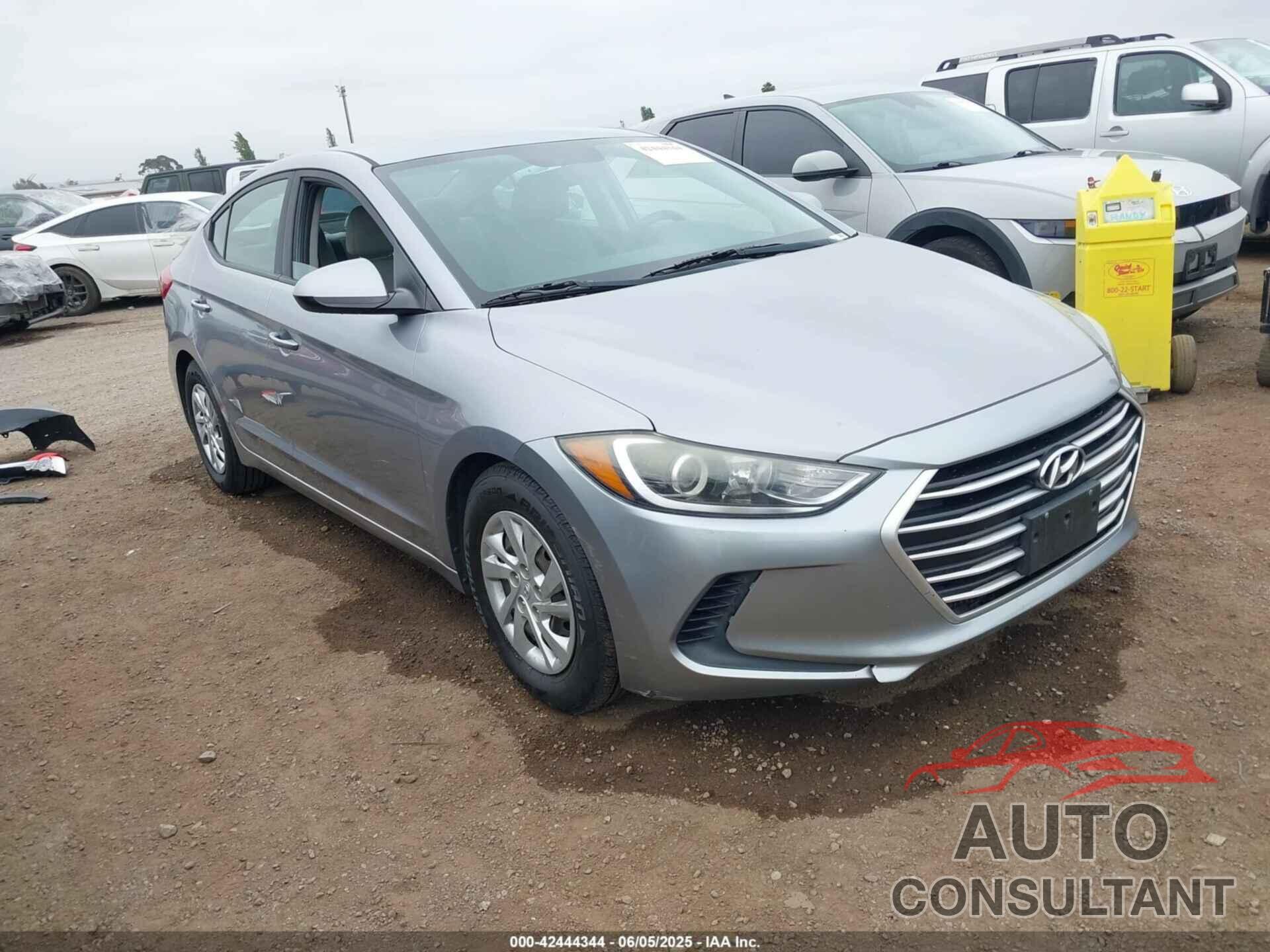 HYUNDAI ELANTRA 2017 - 5NPD74LF5HH071228