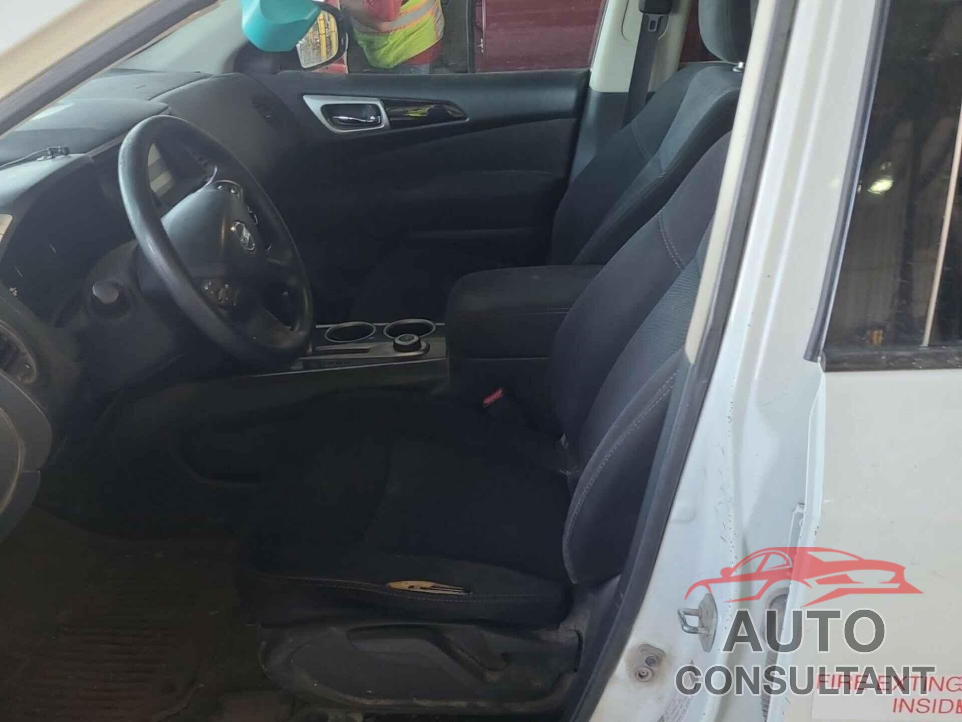 NISSAN PATHFINDER 2014 - 5N1AR2MM5EC711181