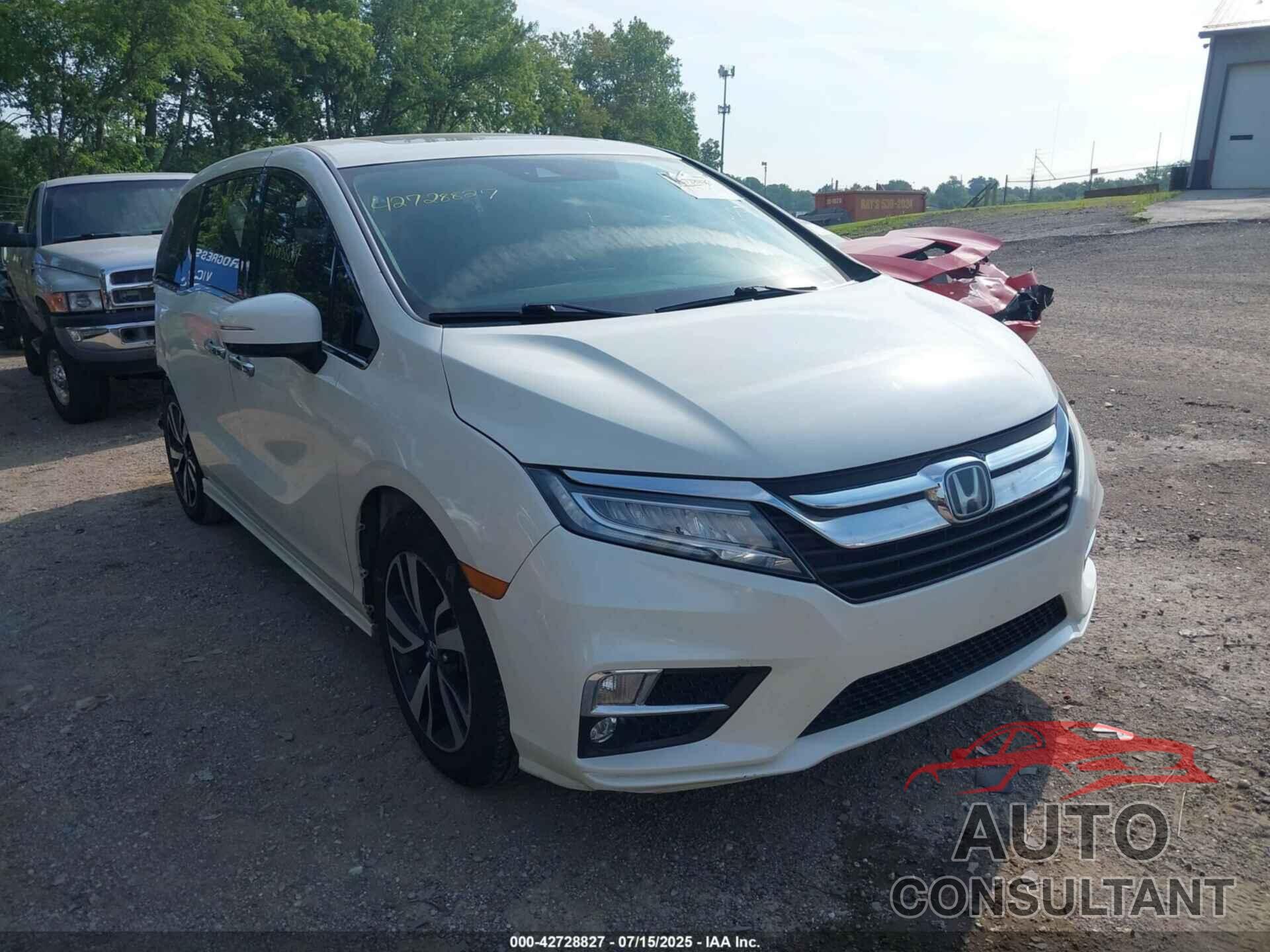 HONDA ODYSSEY 2018 - 5FNRL6H97JB084759