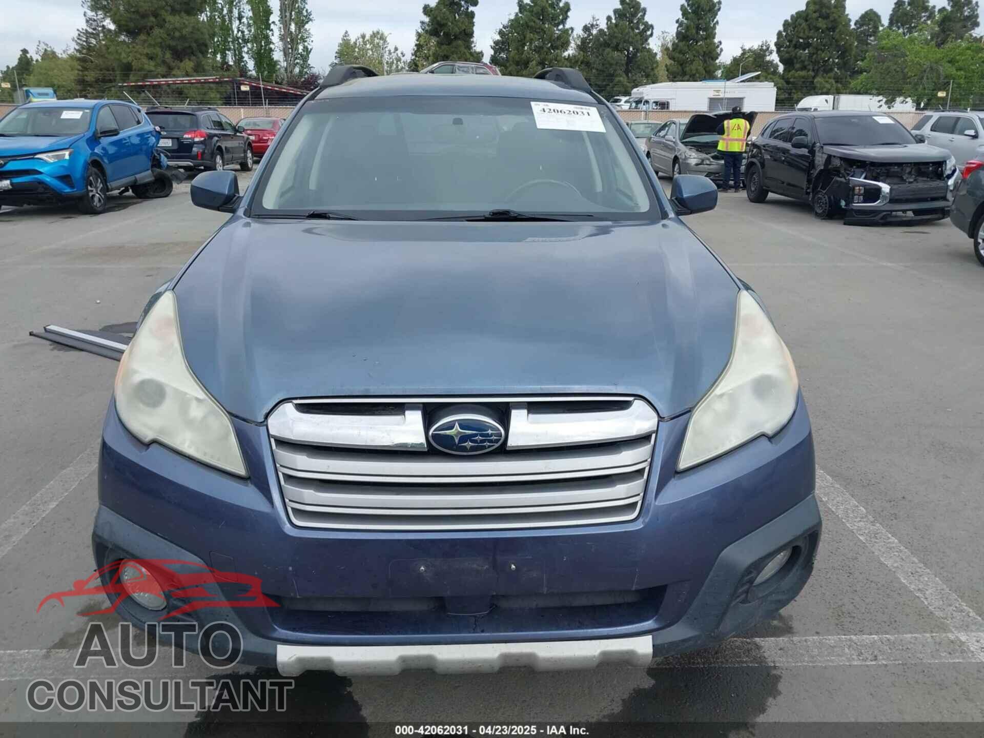 SUBARU OUTBACK 2013 - 4S4BRBBC3D3206446