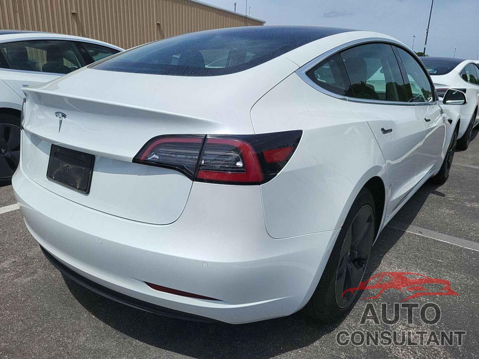 TESLA MODEL 3 2020 - 5YJ3E1EB1LF637306