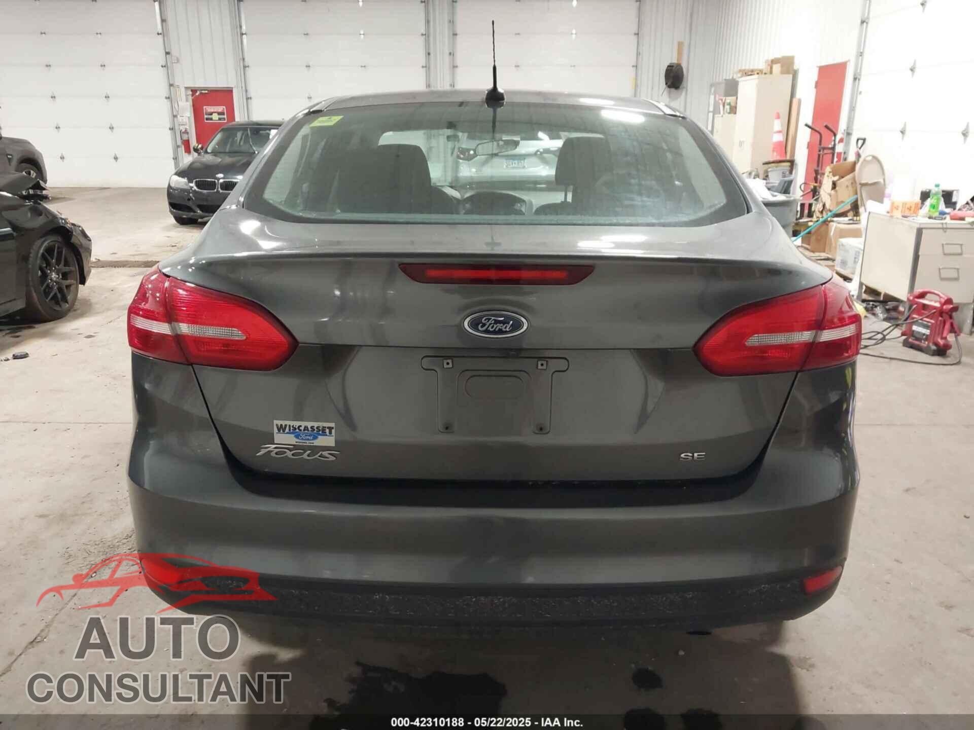 FORD FOCUS 2018 - 1FADP3F21JL298071