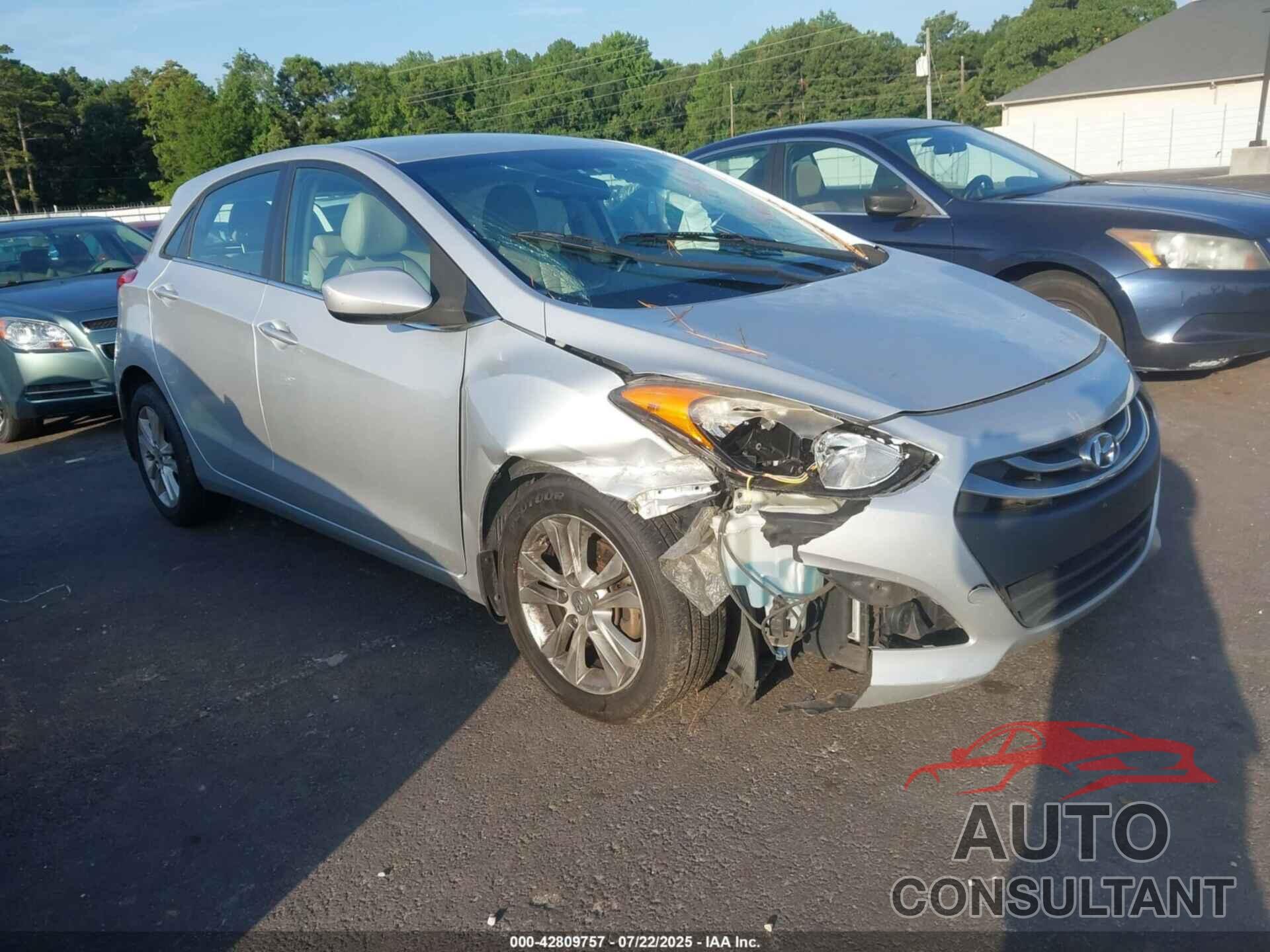 HYUNDAI ELANTRA GT 2013 - KMHD35LE0DU034754