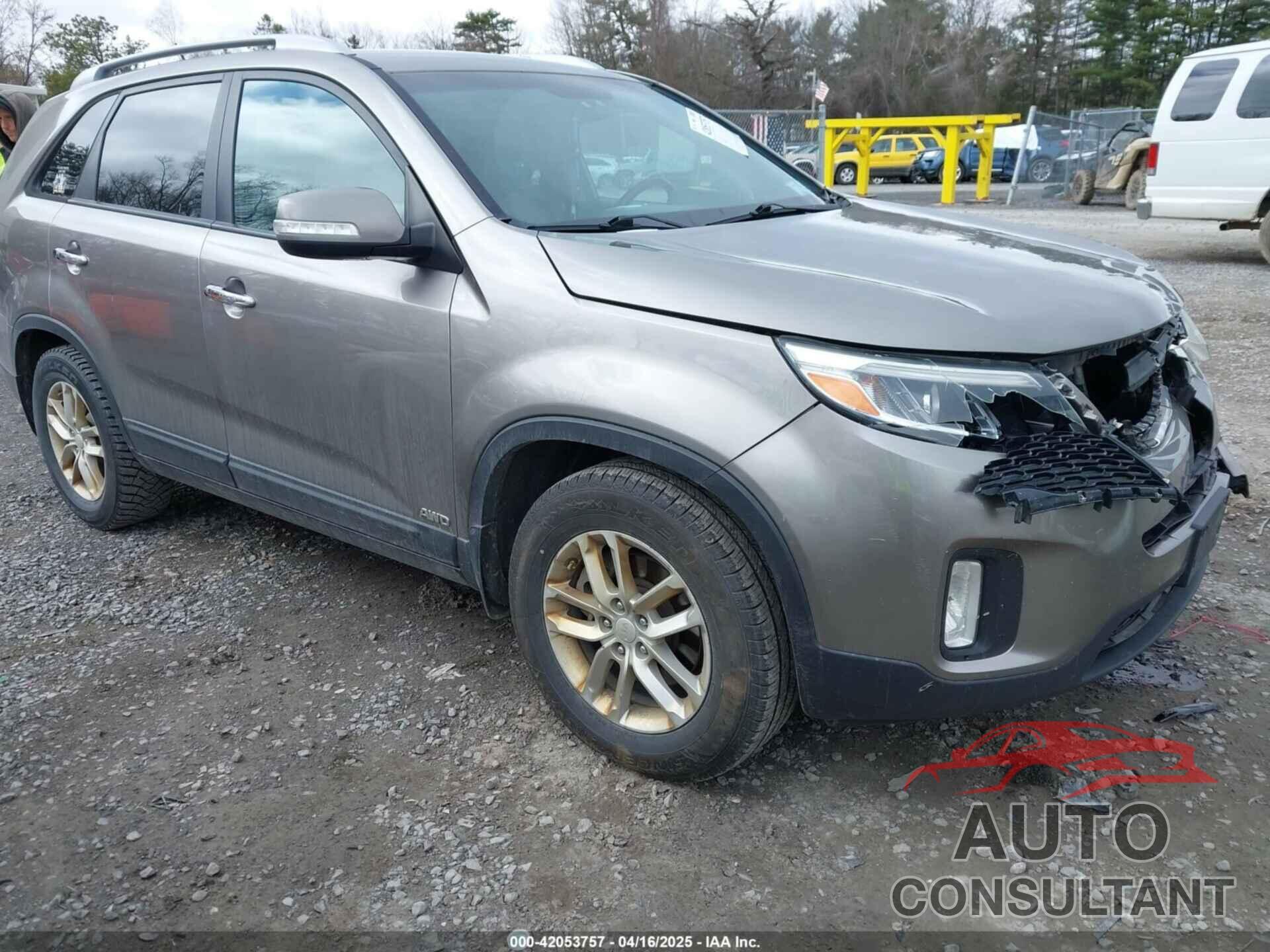 KIA SORENTO 2015 - 5XYKTCA67FG655165