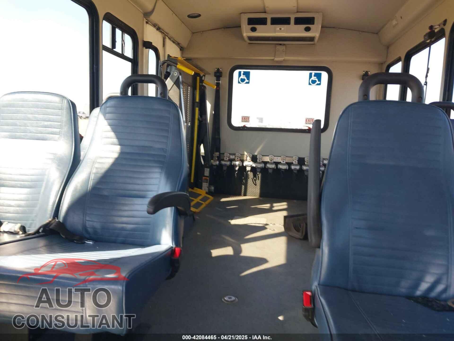 FORD E-450 CUTAWAY 2019 - 1FDFE4FS6KDC32024