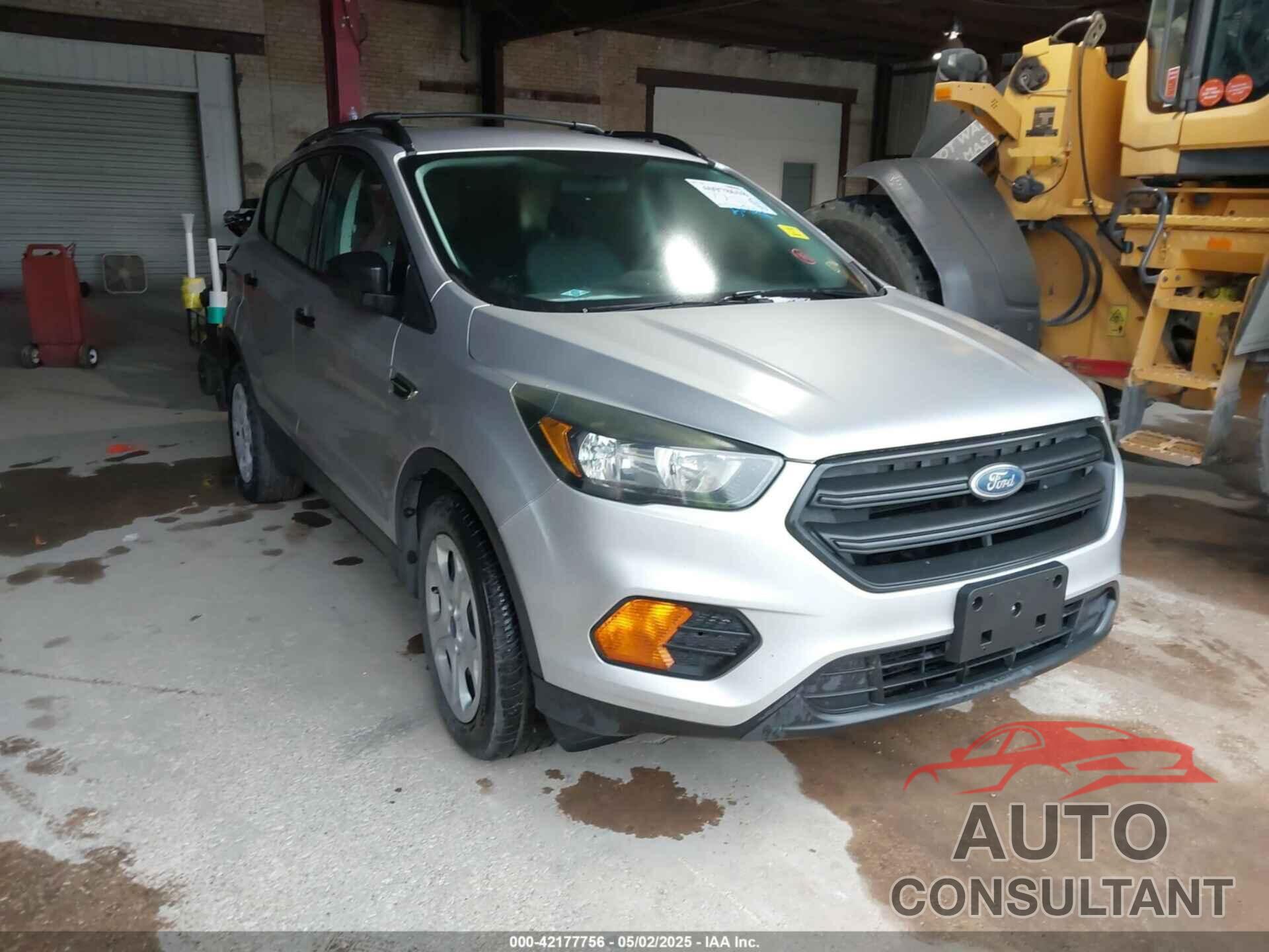 FORD ESCAPE 2018 - 1FMCU0F77JUA66184