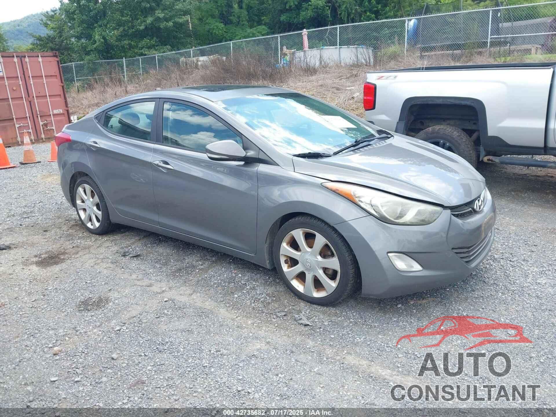 HYUNDAI ELANTRA 2013 - 5NPDH4AE3DH212735