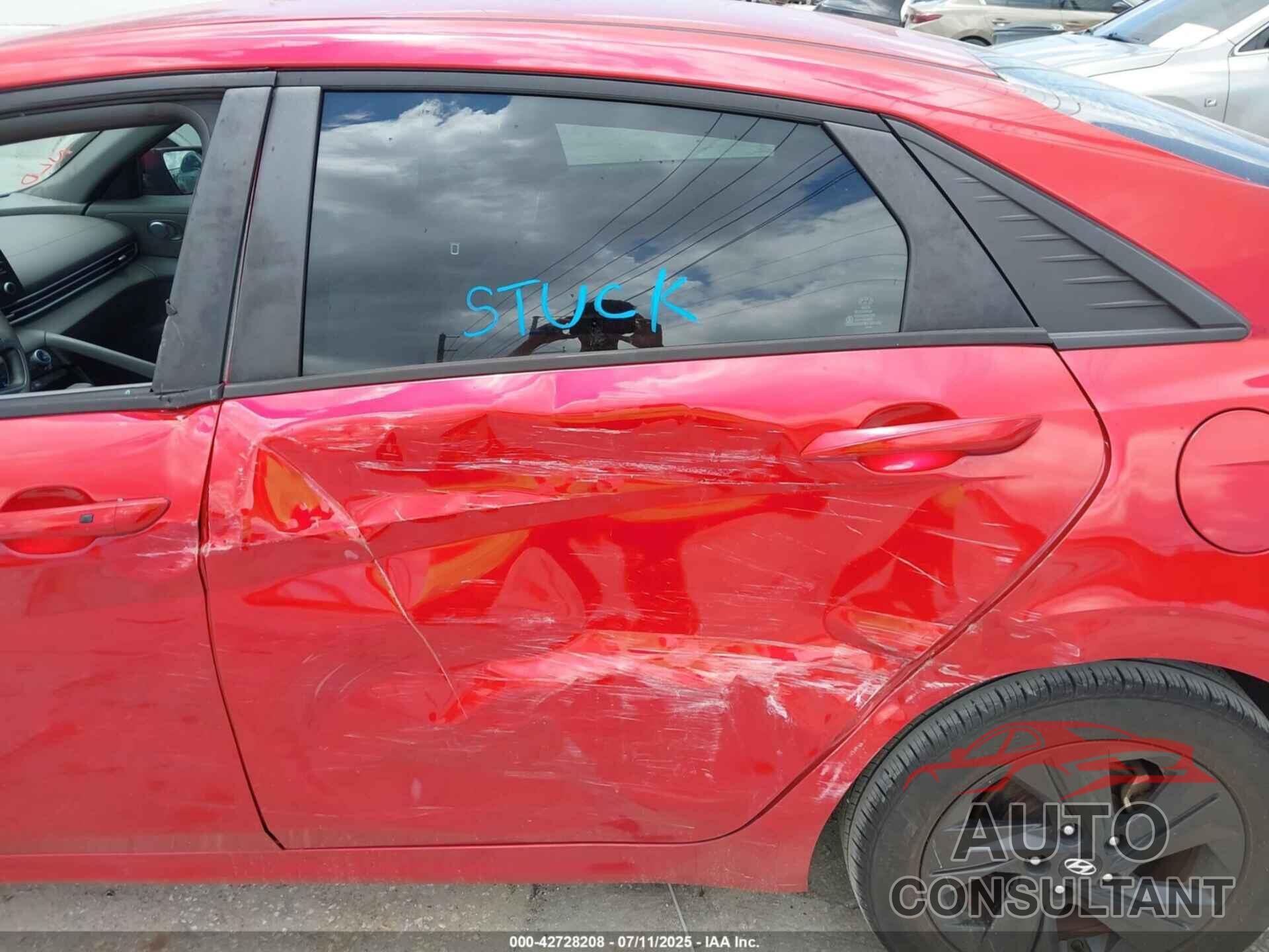 HYUNDAI ELANTRA 2021 - 5NPLM4AG5MH004025