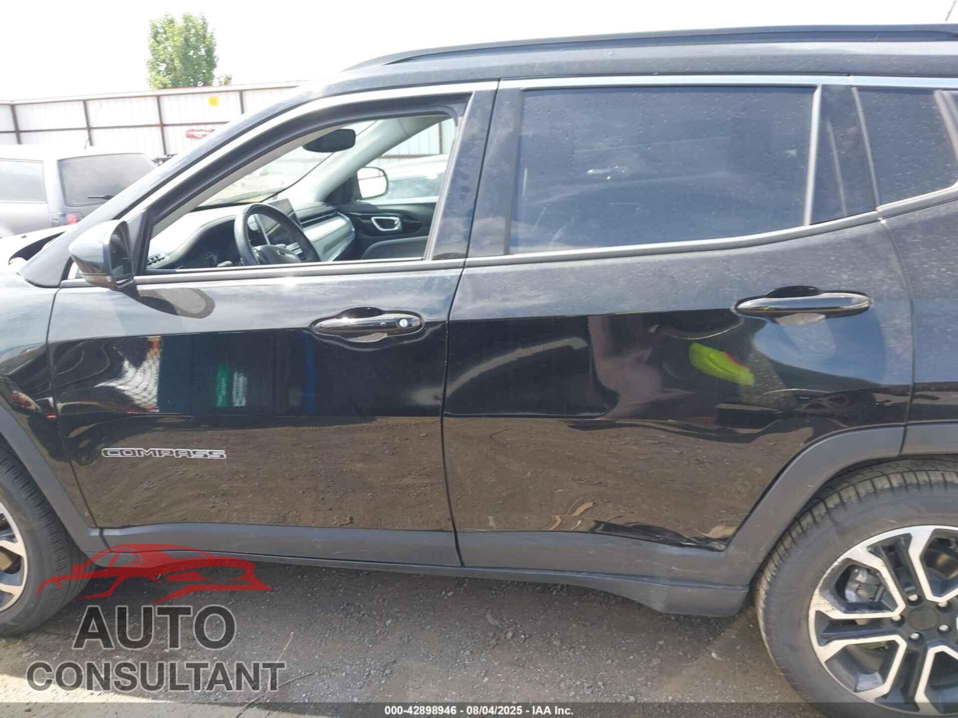 JEEP COMPASS 2022 - 3C4NJDCB5NT232305