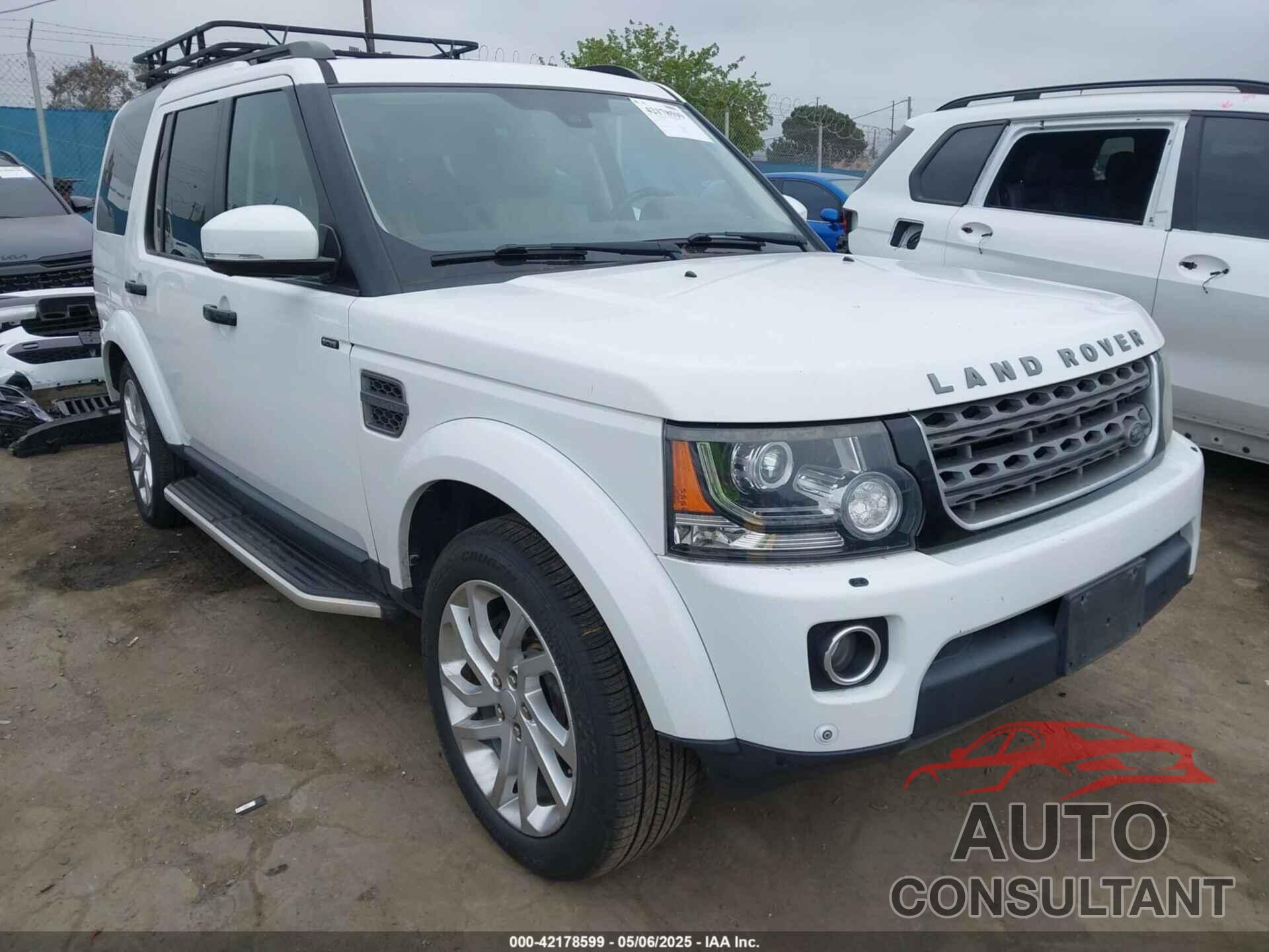 LAND ROVER LR4 2016 - SALAG2V61GA828886