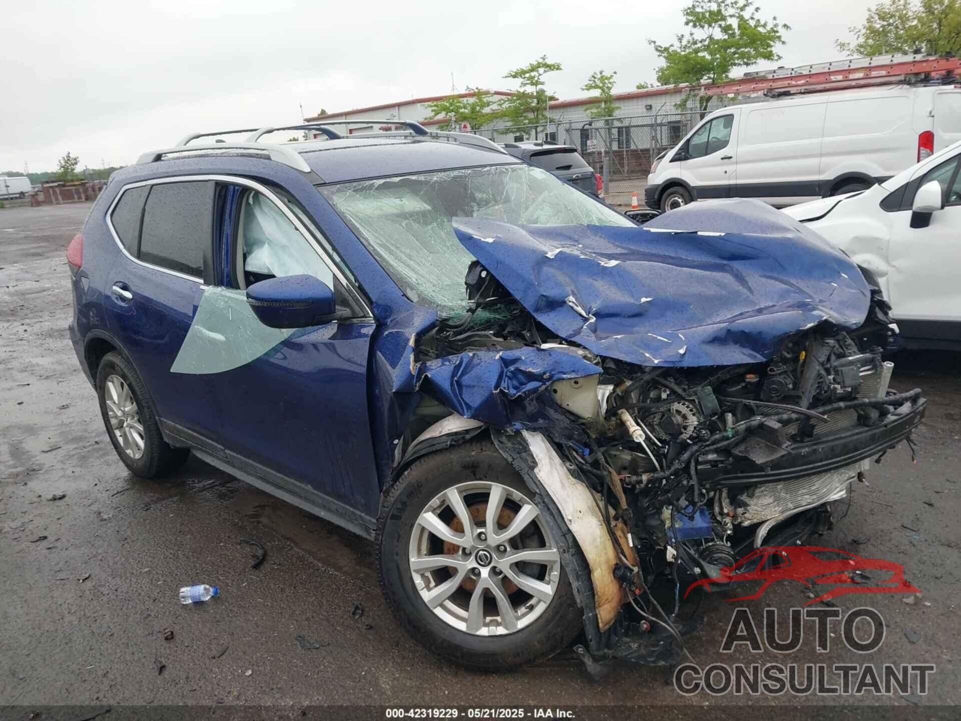 NISSAN ROGUE 2019 - 5N1AT2MV1KC715461