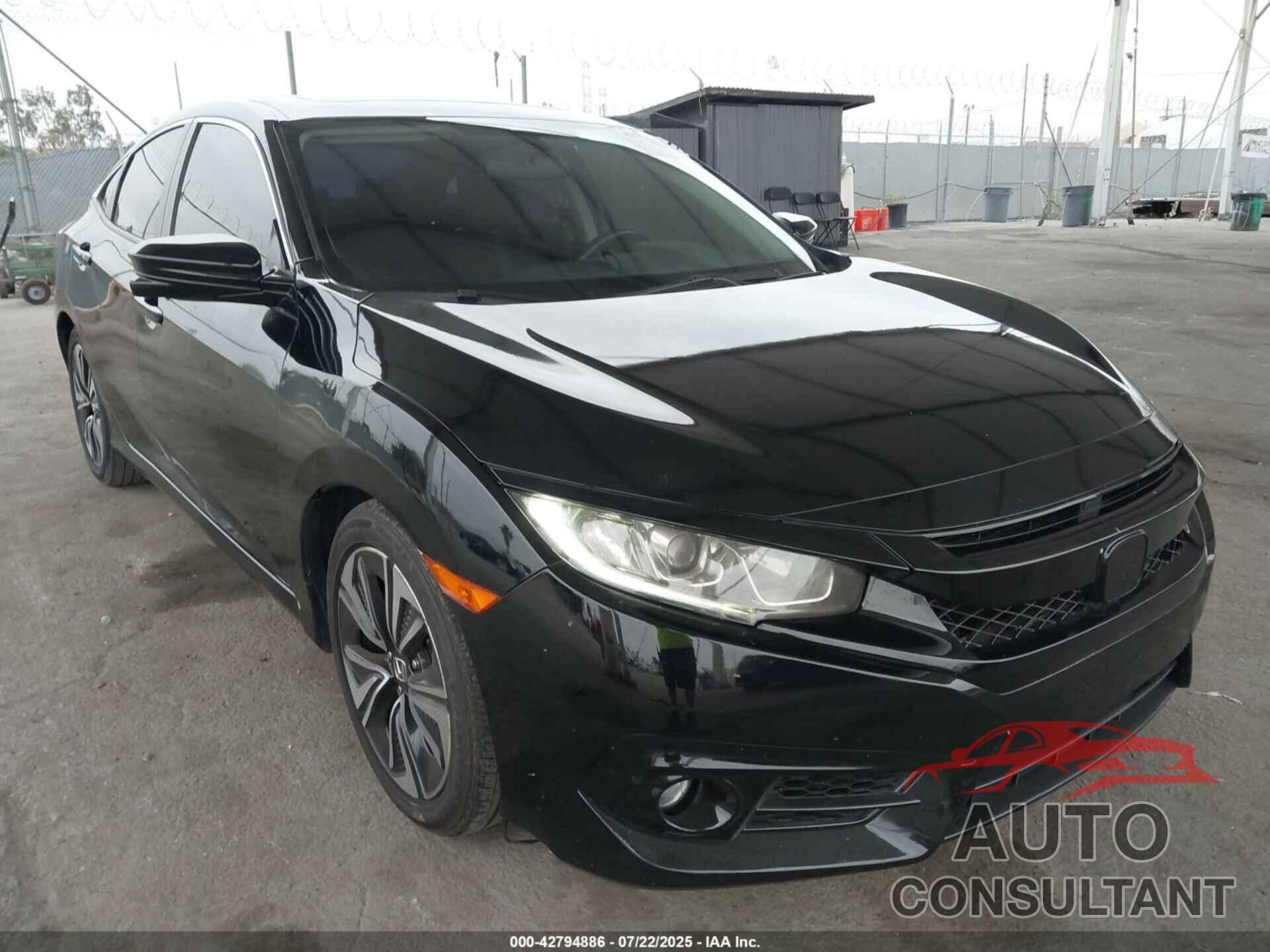HONDA CIVIC 2018 - JHMFC1F36JX011519