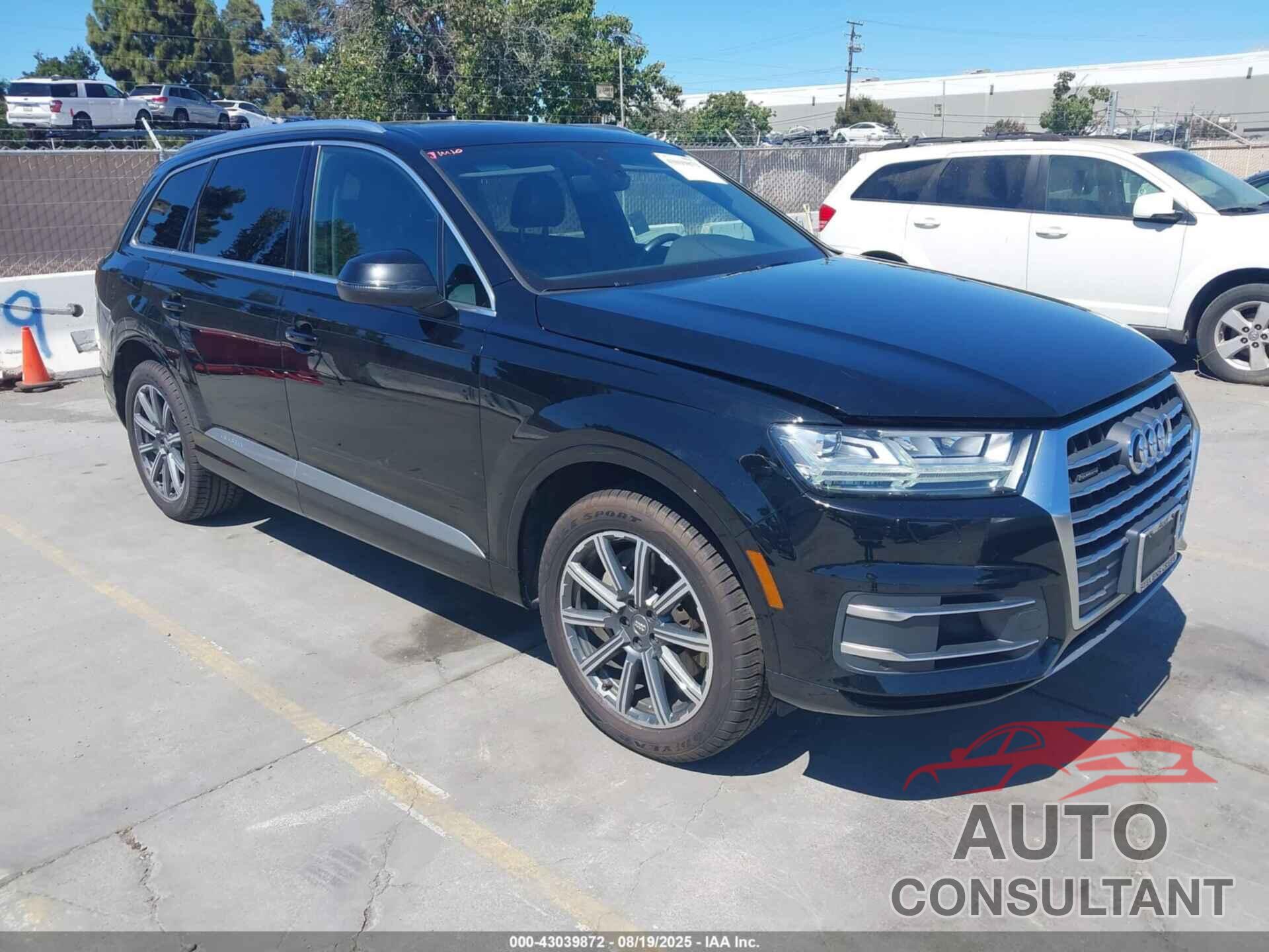 AUDI Q7 2017 - WA1LAAF72HD022343