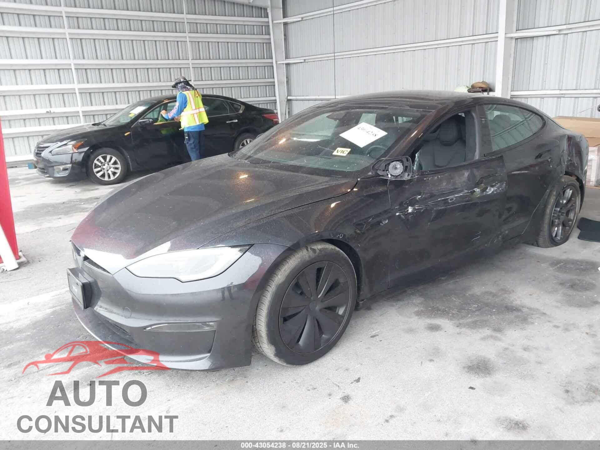 TESLA MODEL S 2024 - 5YJSA1E52RF542974