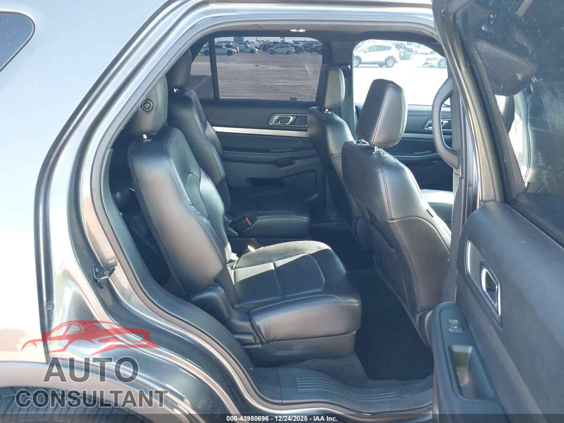 FORD EXPLORER 2018 - 1FM5K7DH2JGB17057
