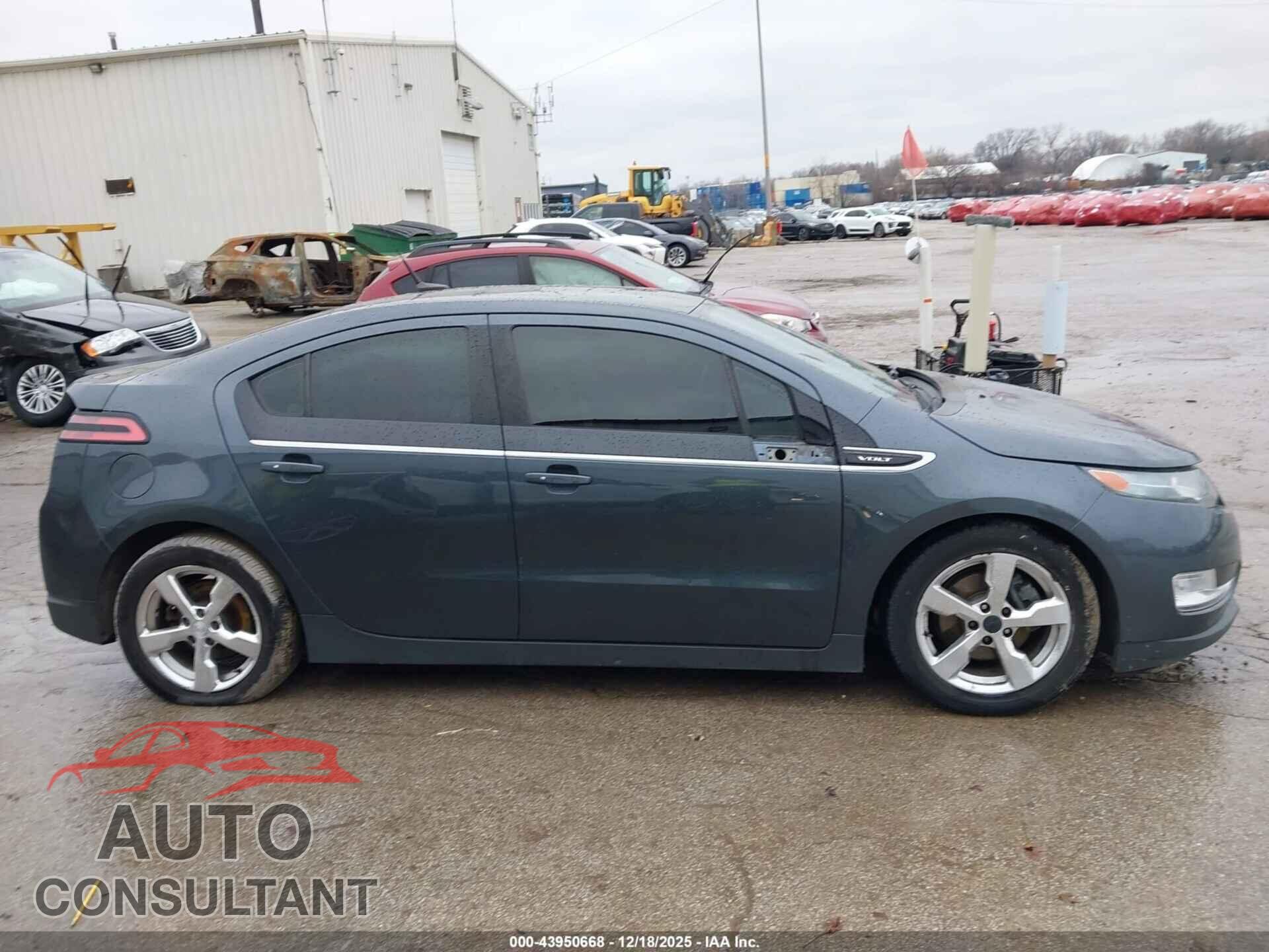 CHEVROLET VOLT 2013 - 1G1RD6E48DU129430