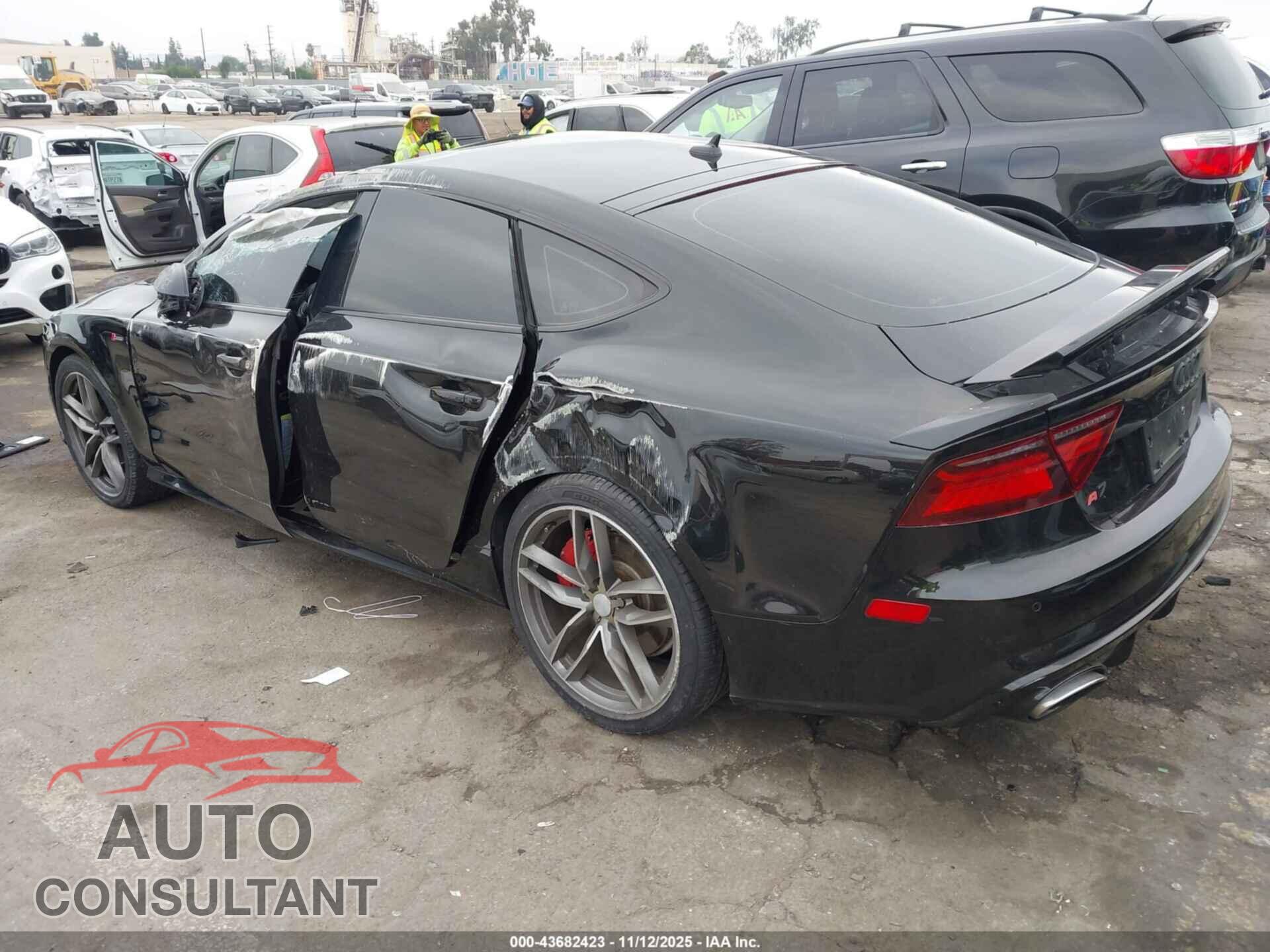 AUDI A7 2016 - WAUWGAFC0GN022152
