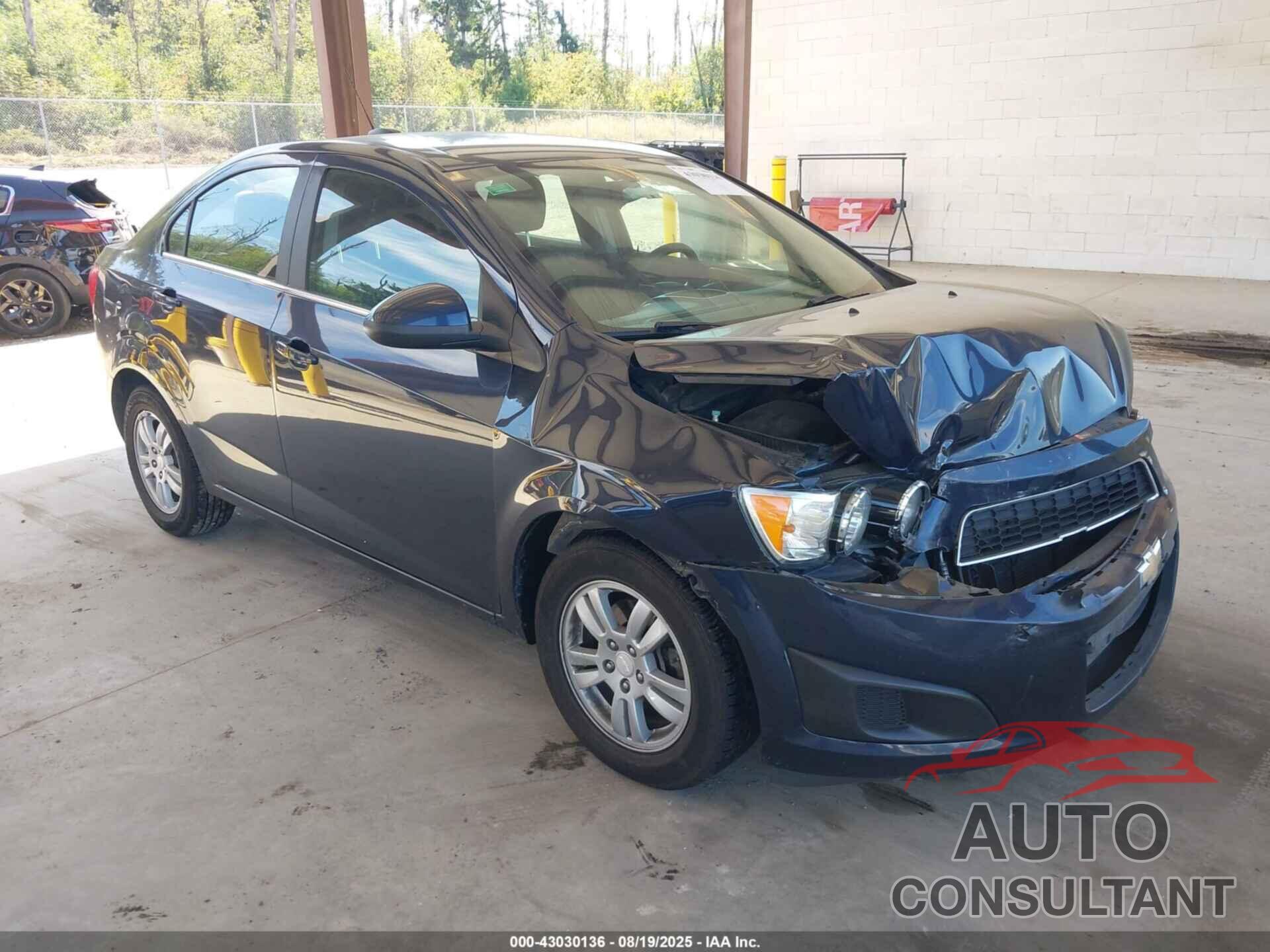 CHEVROLET SONIC 2016 - 1G1JC5SH4G4132492