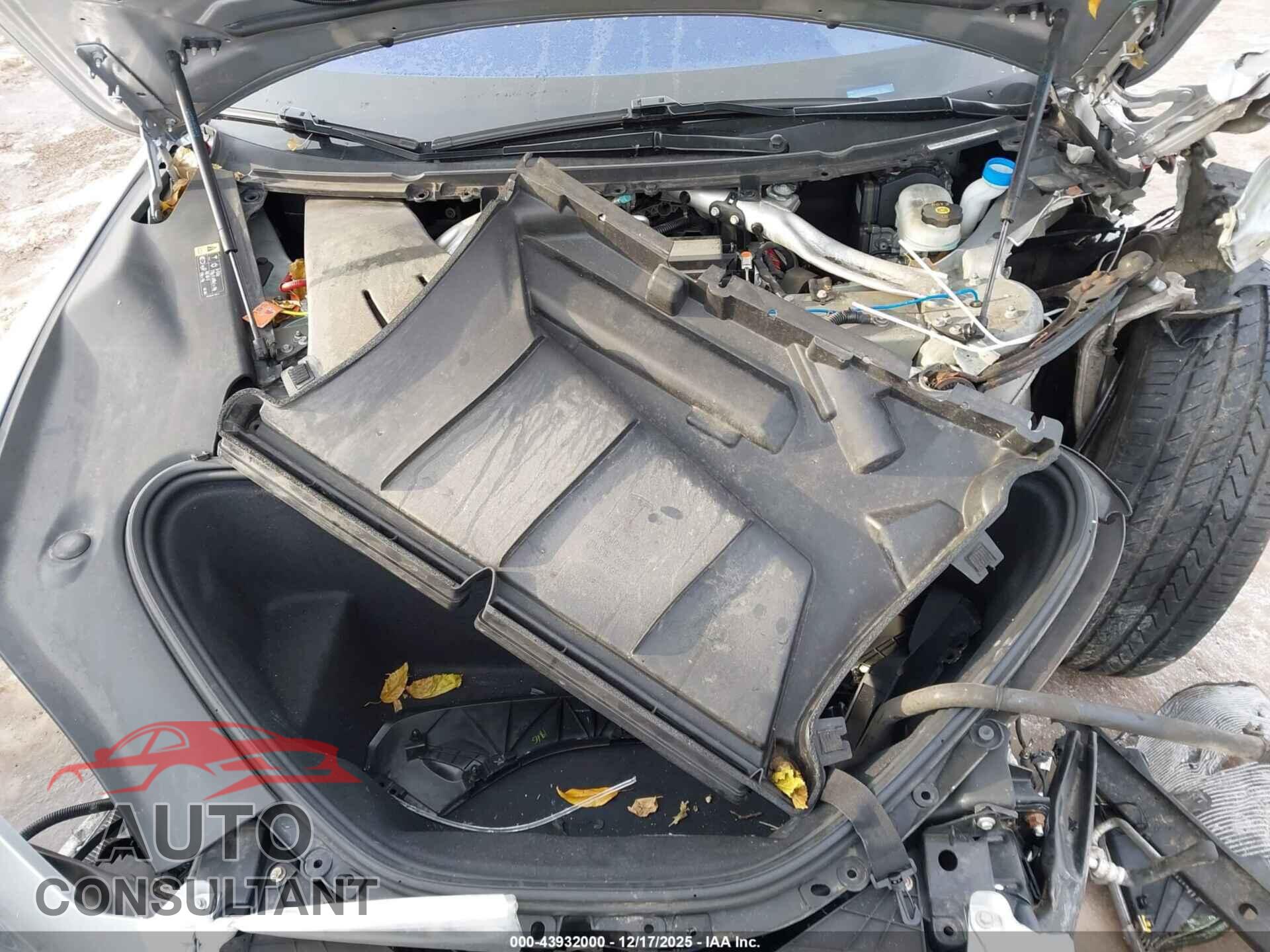 TESLA MODEL S 2017 - 5YJSA1E24HF217957