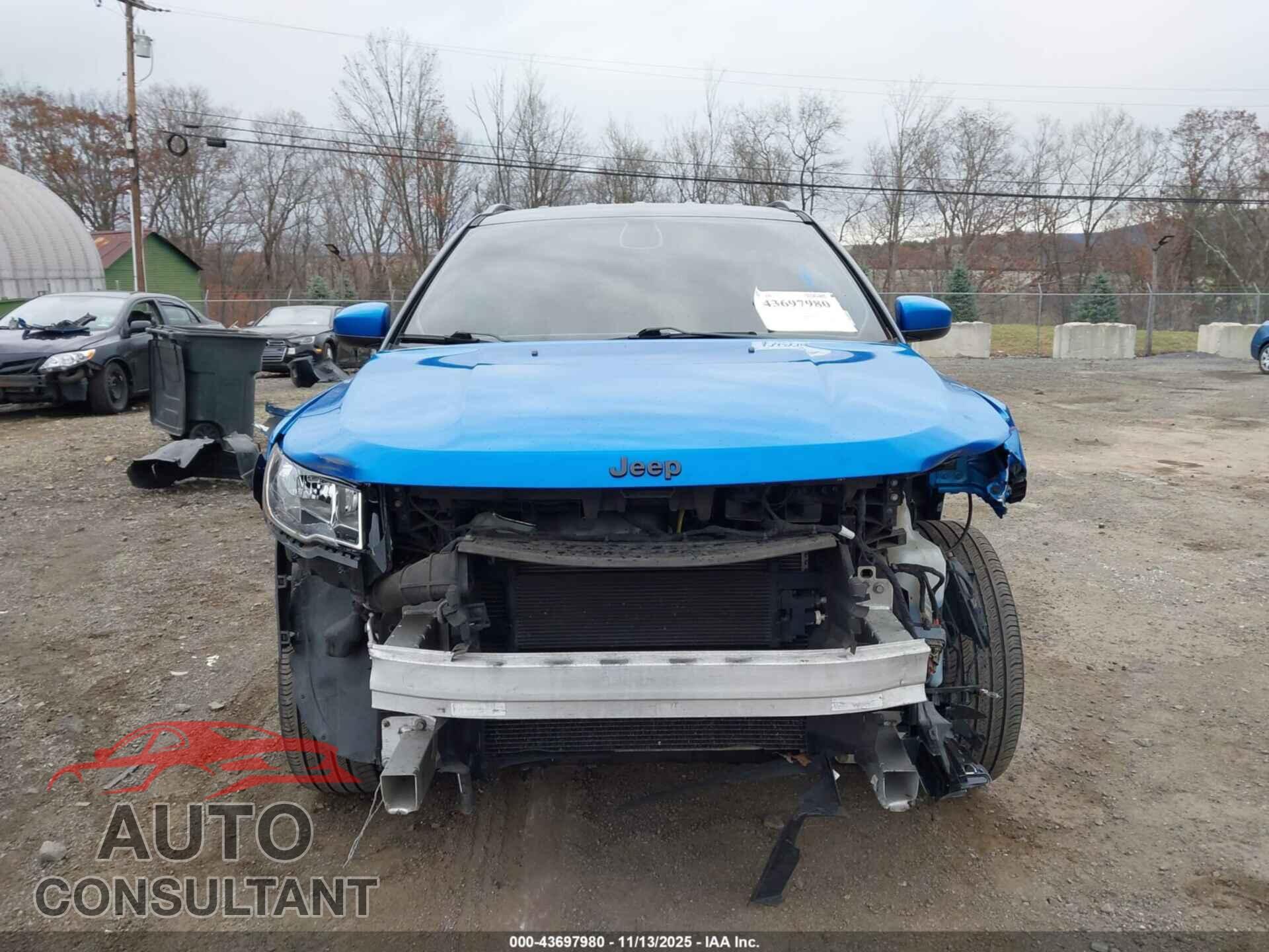 JEEP COMPASS 2019 - 3C4NJDBB8KT682995