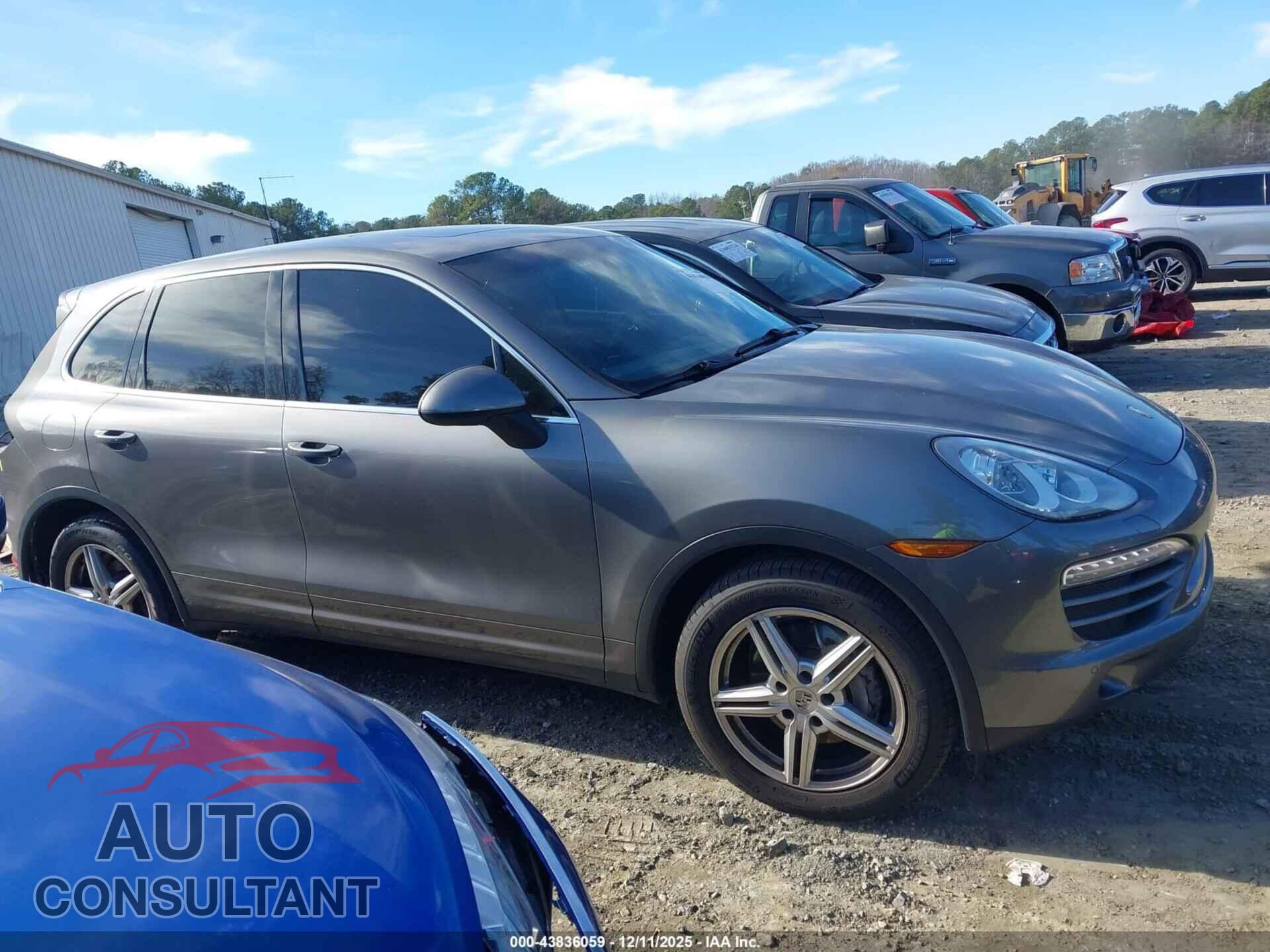 PORSCHE CAYENNE 2012 - WP1AA2A27CLA02407