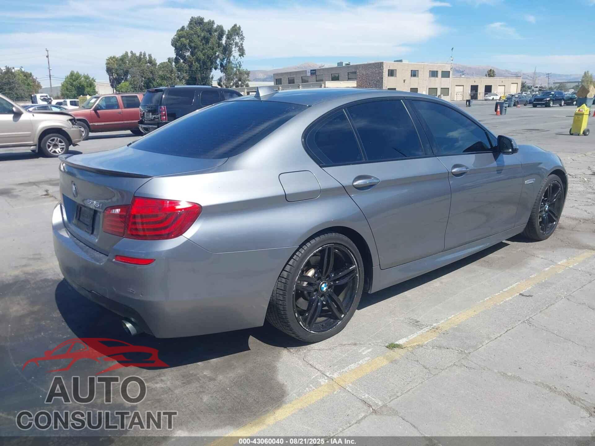 BMW 535I 2014 - WBA5B1C58ED480766