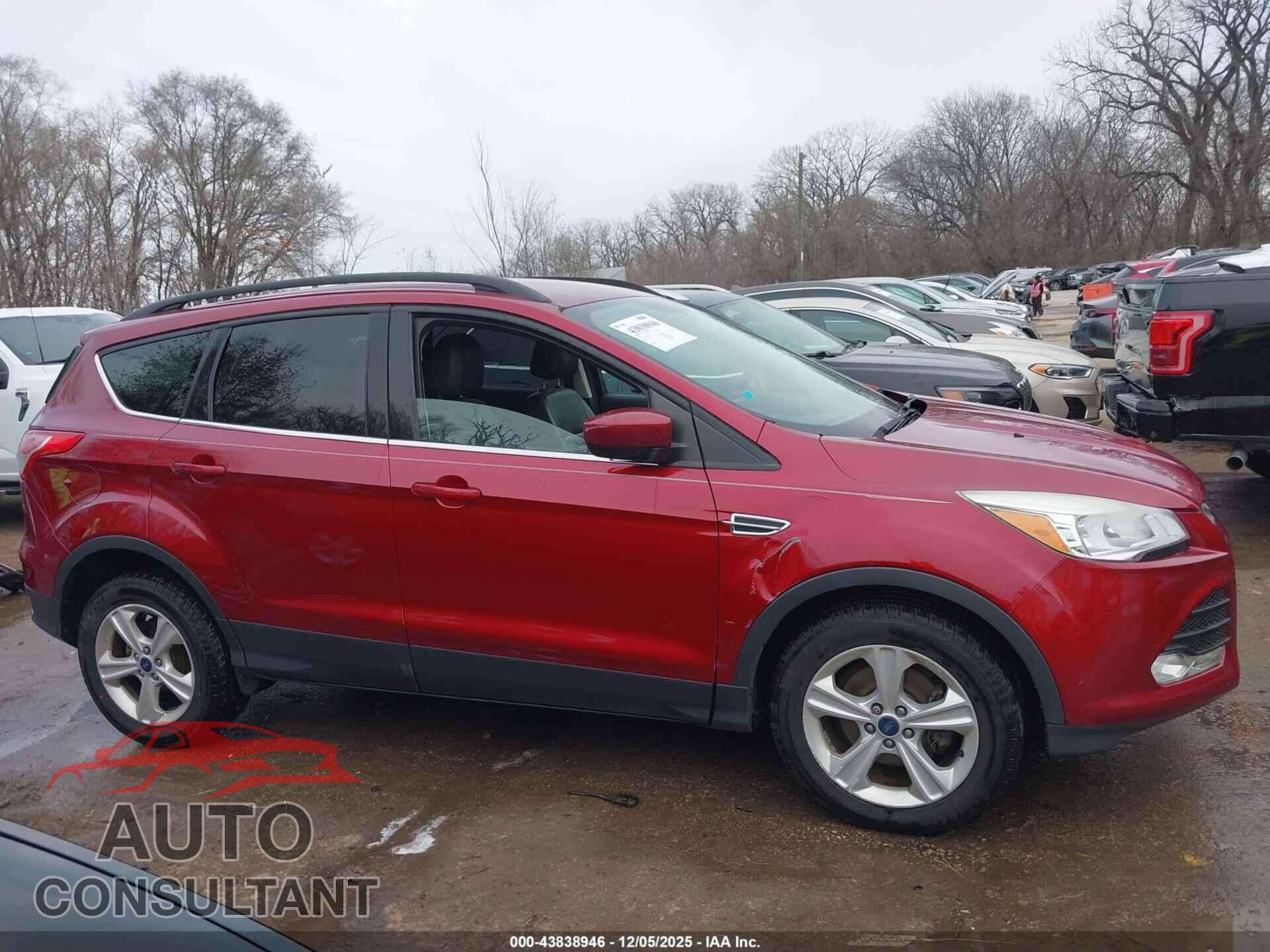 FORD ESCAPE 2016 - 1FMCU0GX2GUA37814